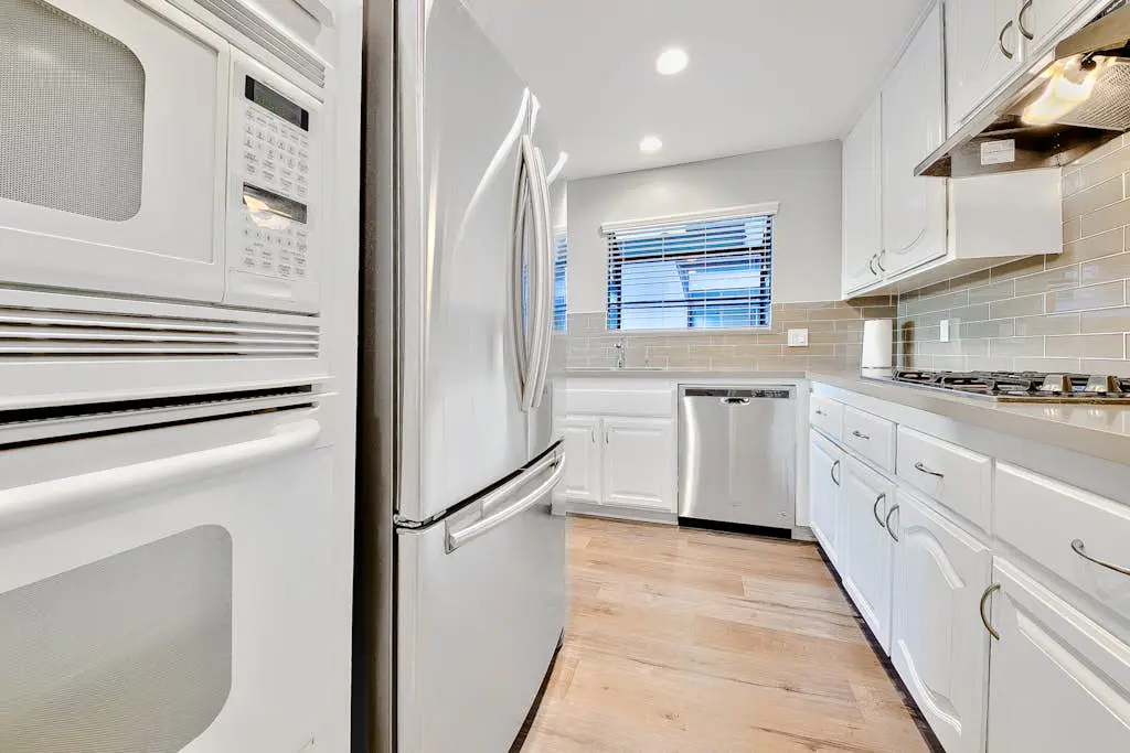 Perfect Newport Beach Location With Balcony Spa II