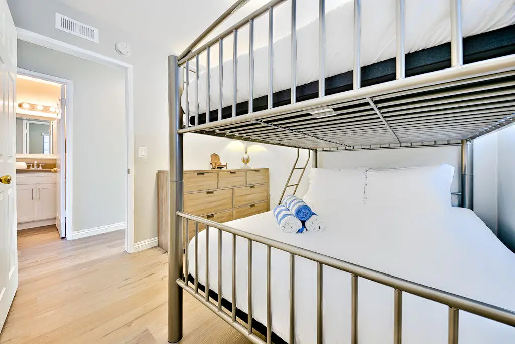 Perfect Newport Beach Location With Balcony Spa II