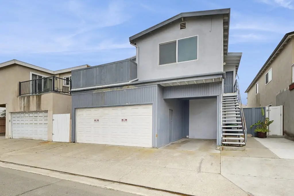 Upper Level Beach Retreat