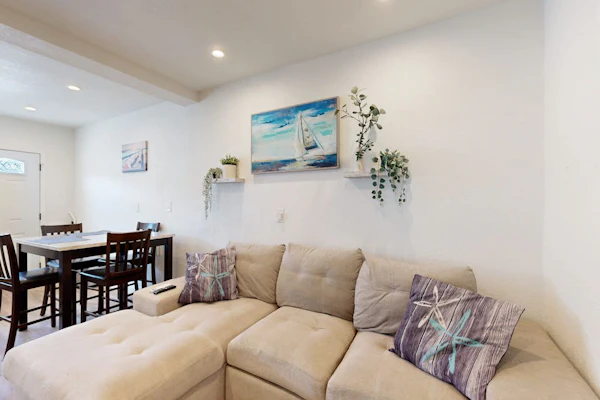 Cozy, Single-Level Getaway with Fast WiFi, Kitchenette, & A/C - Dogs Welcome