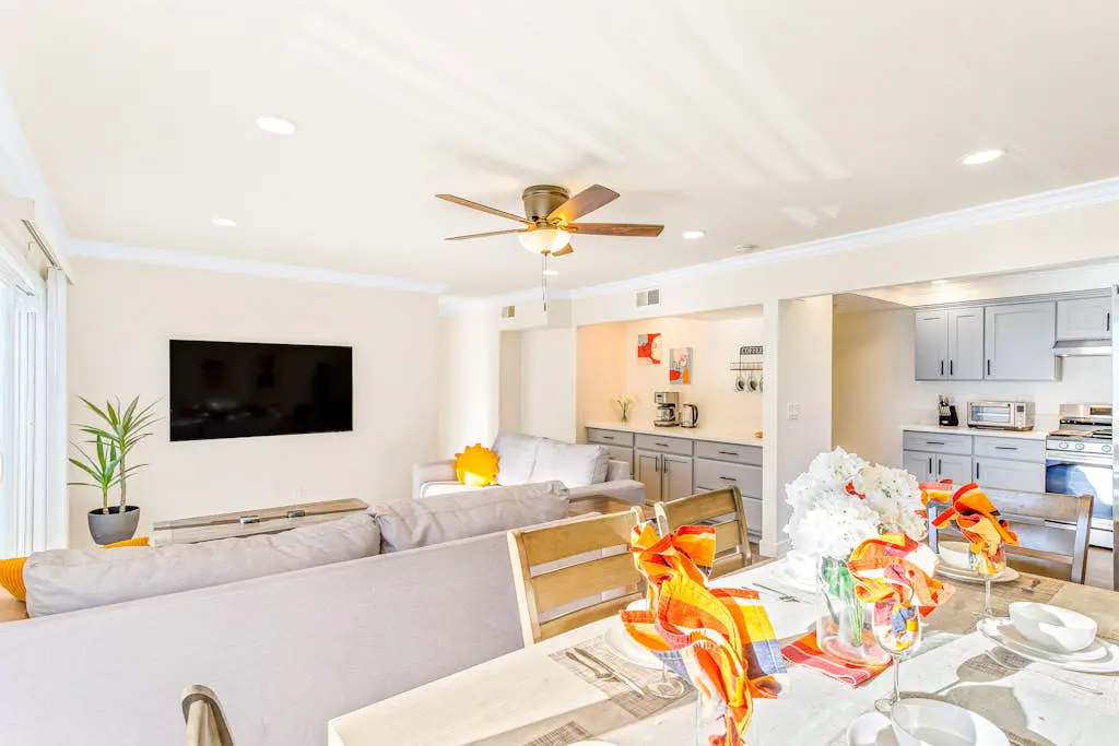 Seashore Dreams B - Upper Unit