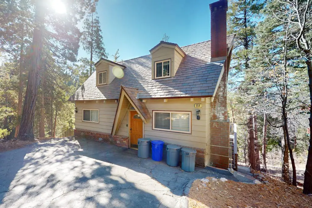 Dancing Bear Chalet