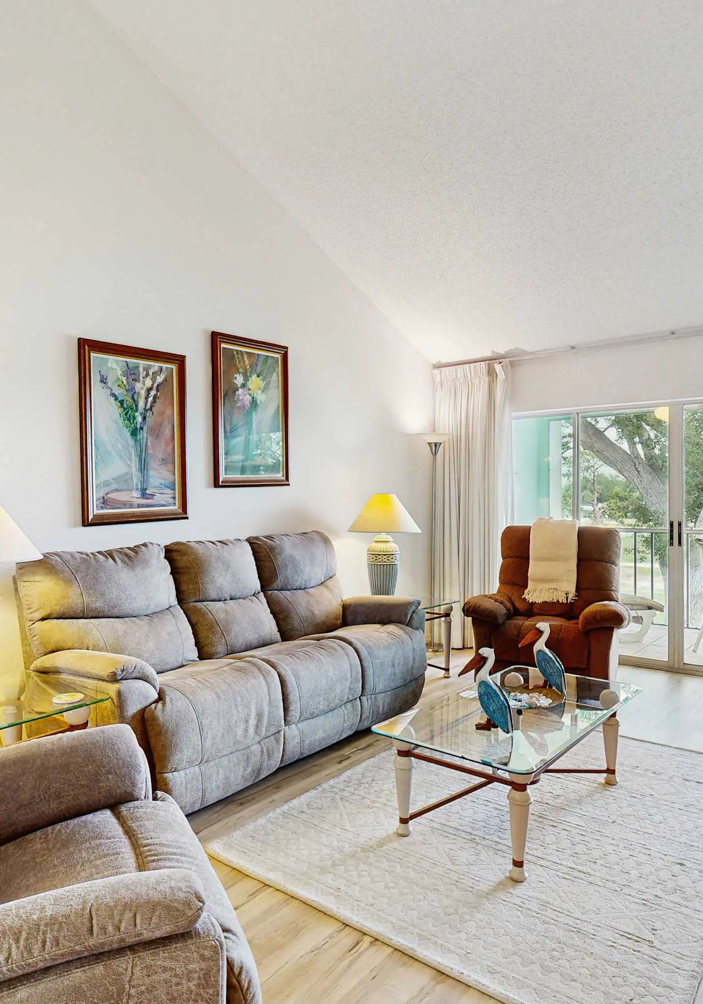 Venice Condo, Pool, Balcony & Beaches Nearby!