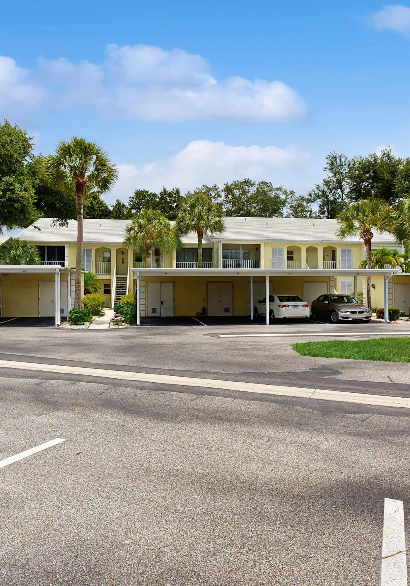 Venice Condo, Pool, Balcony & Beaches Nearby!