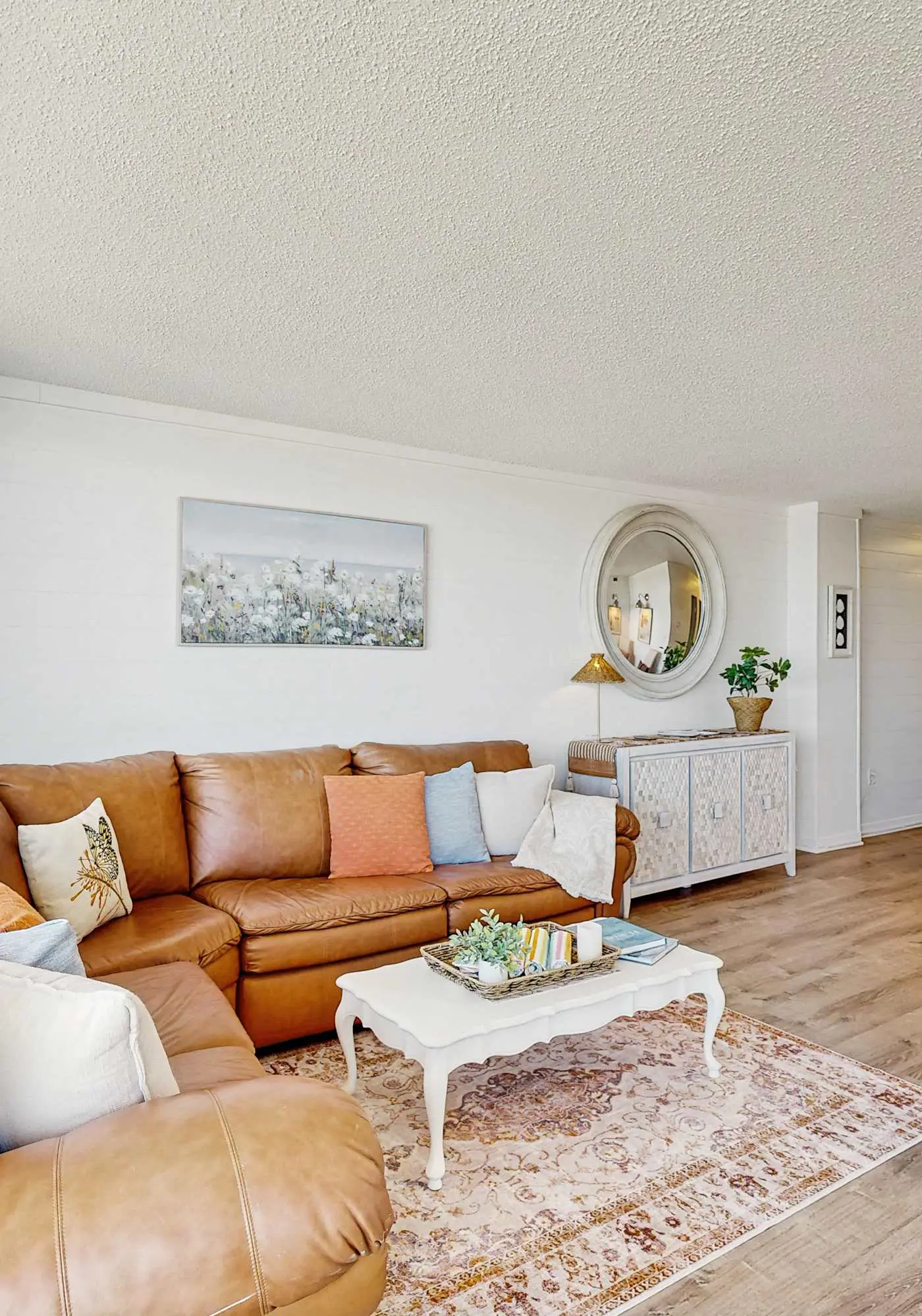 Sea Colony 4th floor condo with pools, tennis
