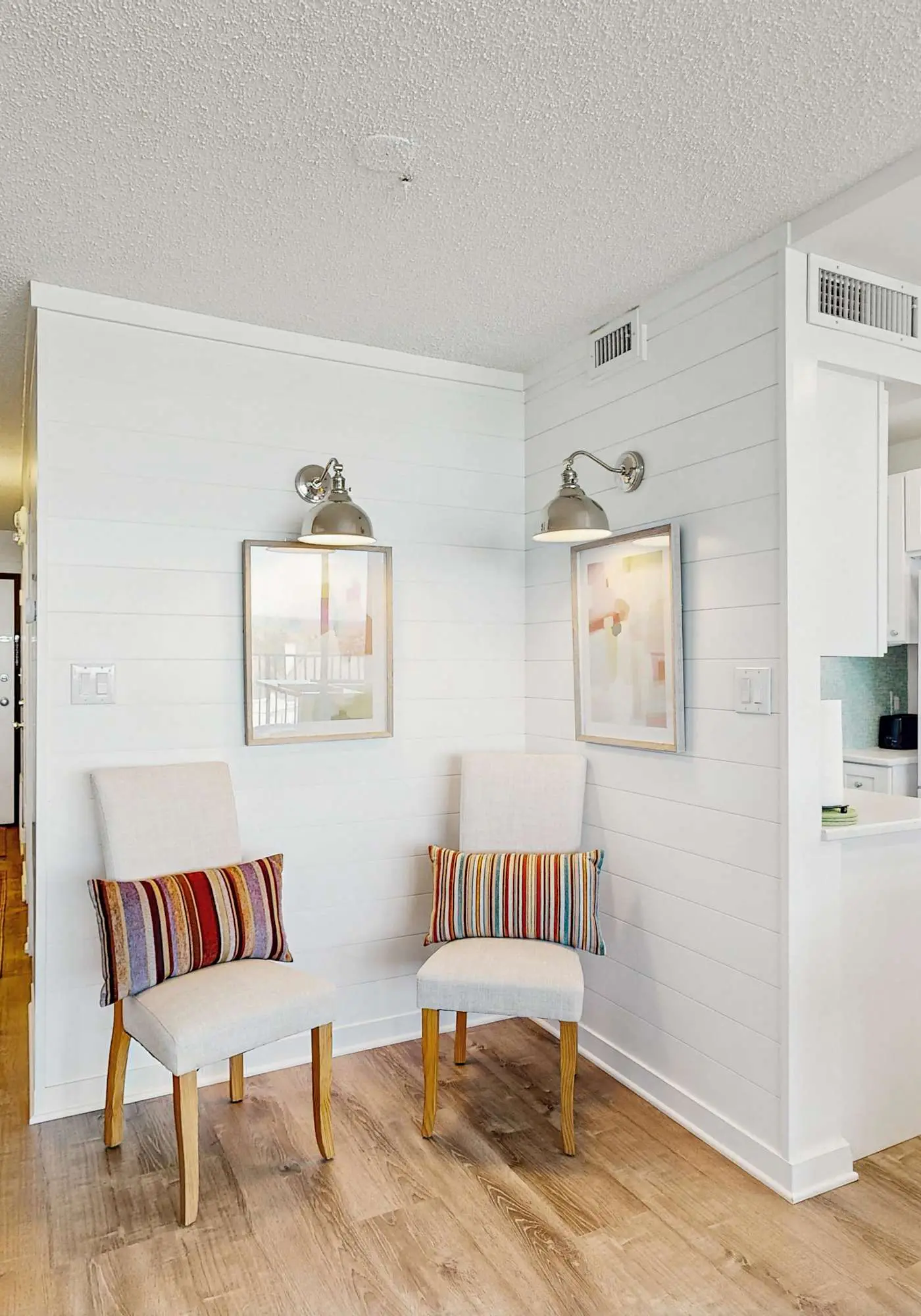Sea Colony 4th floor condo with pools, tennis