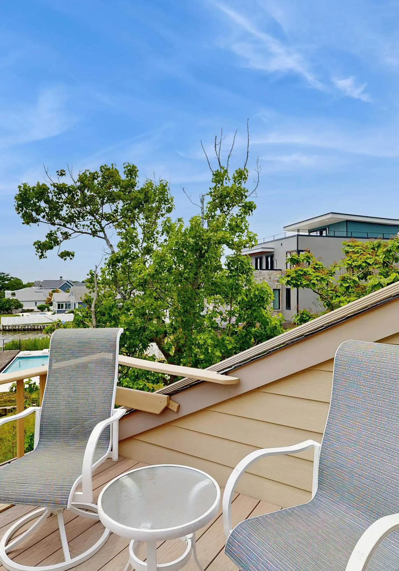 Baystrand II in Dewey Beach walk to beach