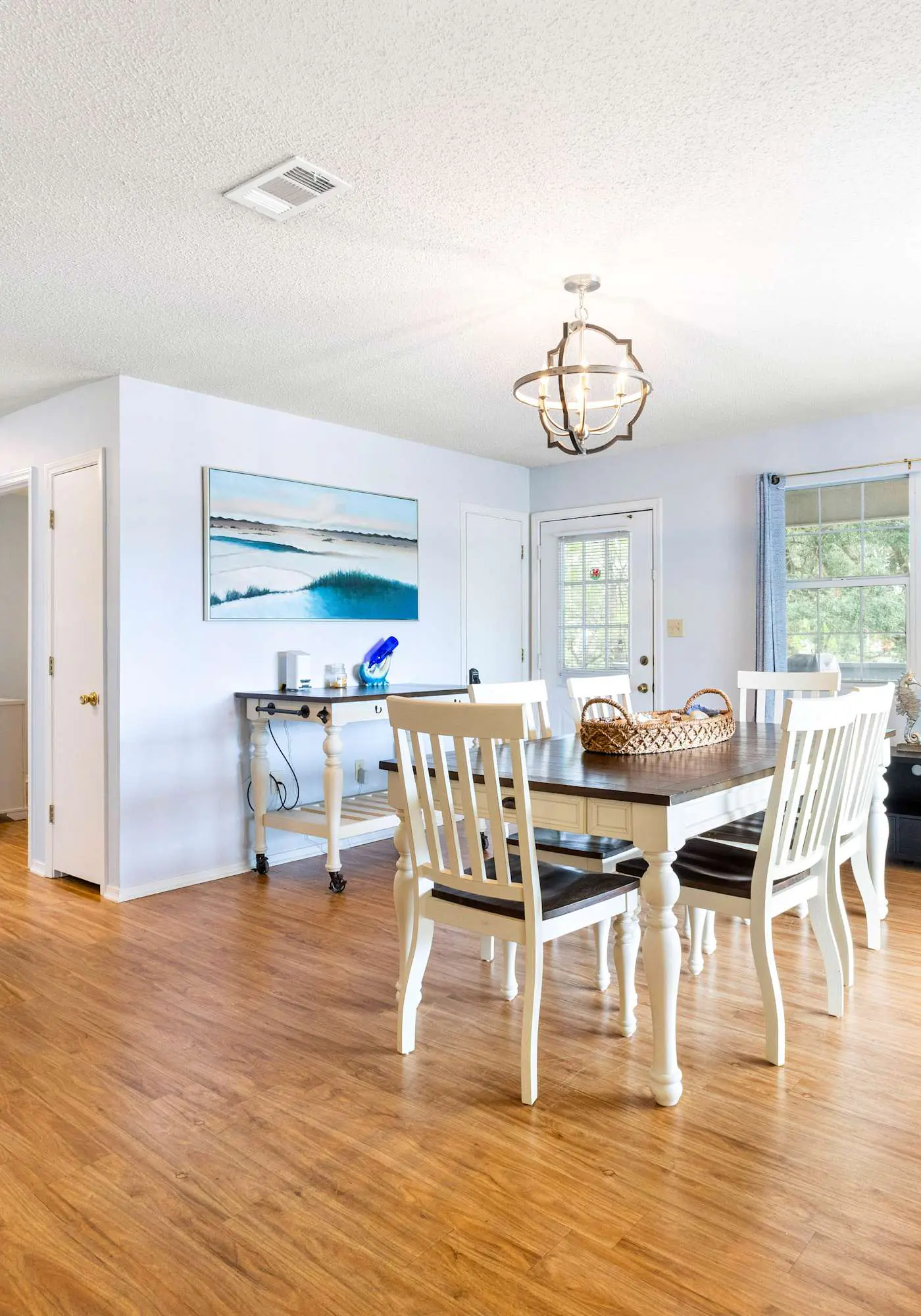 5BR Home, Located on Canal, Backyard with Deck and BBQ