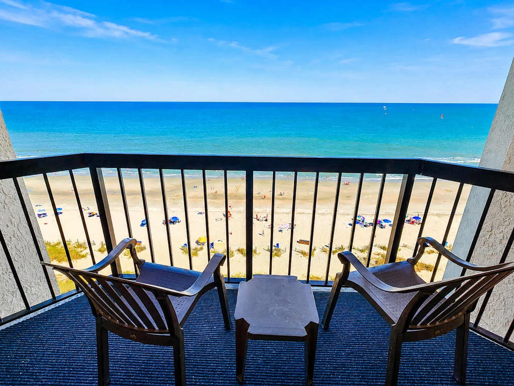 Charming Oceanfront Studio for 4! Pinnacle 1163