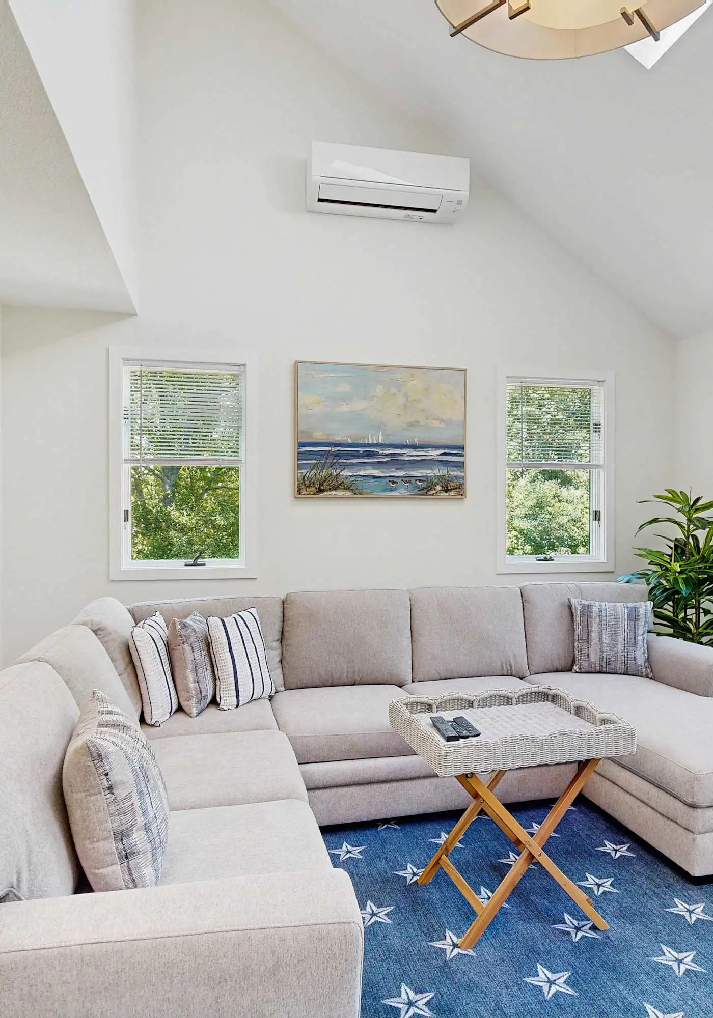 Bright Falmouth Home With Open Layout, AC & Deck