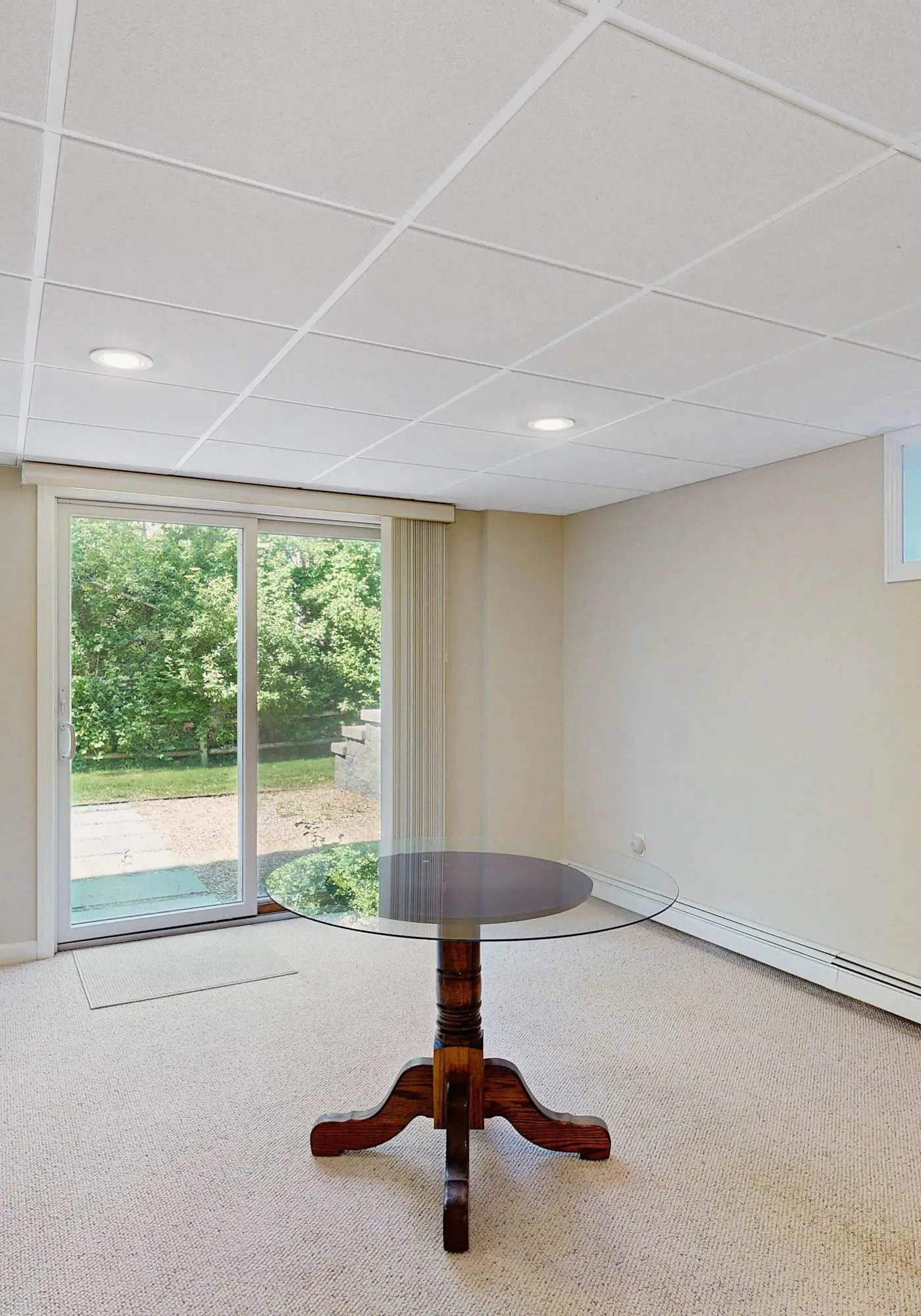 Bright Falmouth Home With Open Layout, AC & Deck