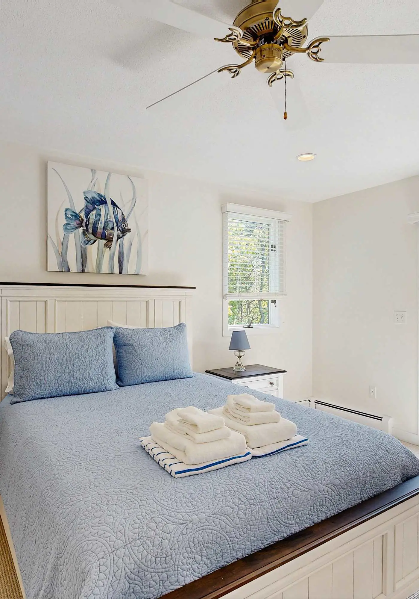 Bright Falmouth Home With Open Layout, AC & Deck