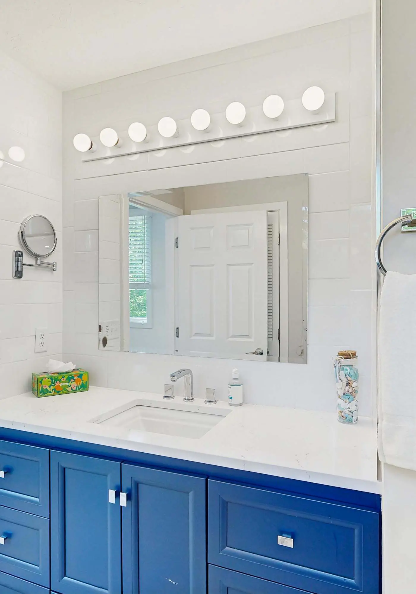 Bright Falmouth Home With Open Layout, AC & Deck