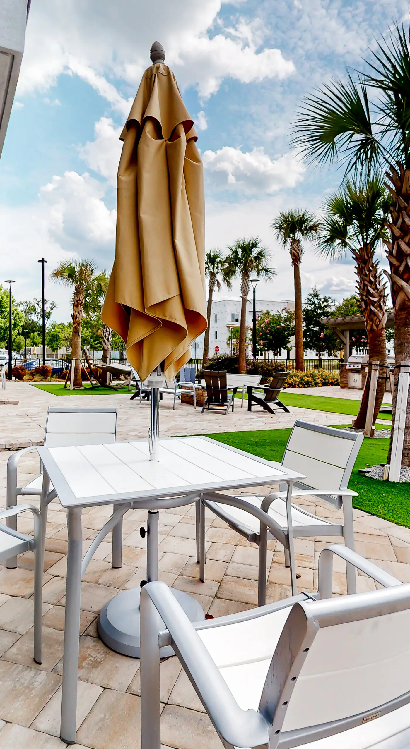 2 Mi to UF Campus! Dog-Friendly Condo w/ Pool