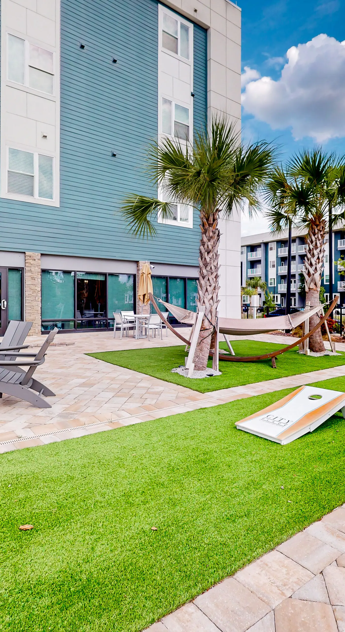 2 Mi to UF Campus! Dog-Friendly Condo w/ Pool