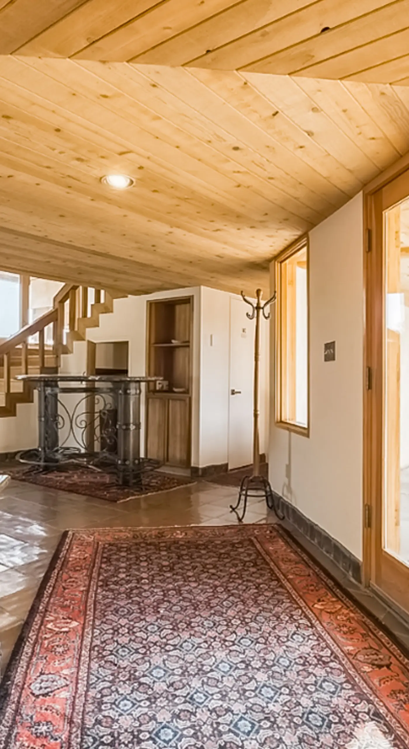 Spacious Home w/ Pool & Hot Tub in Arroyo Seco!