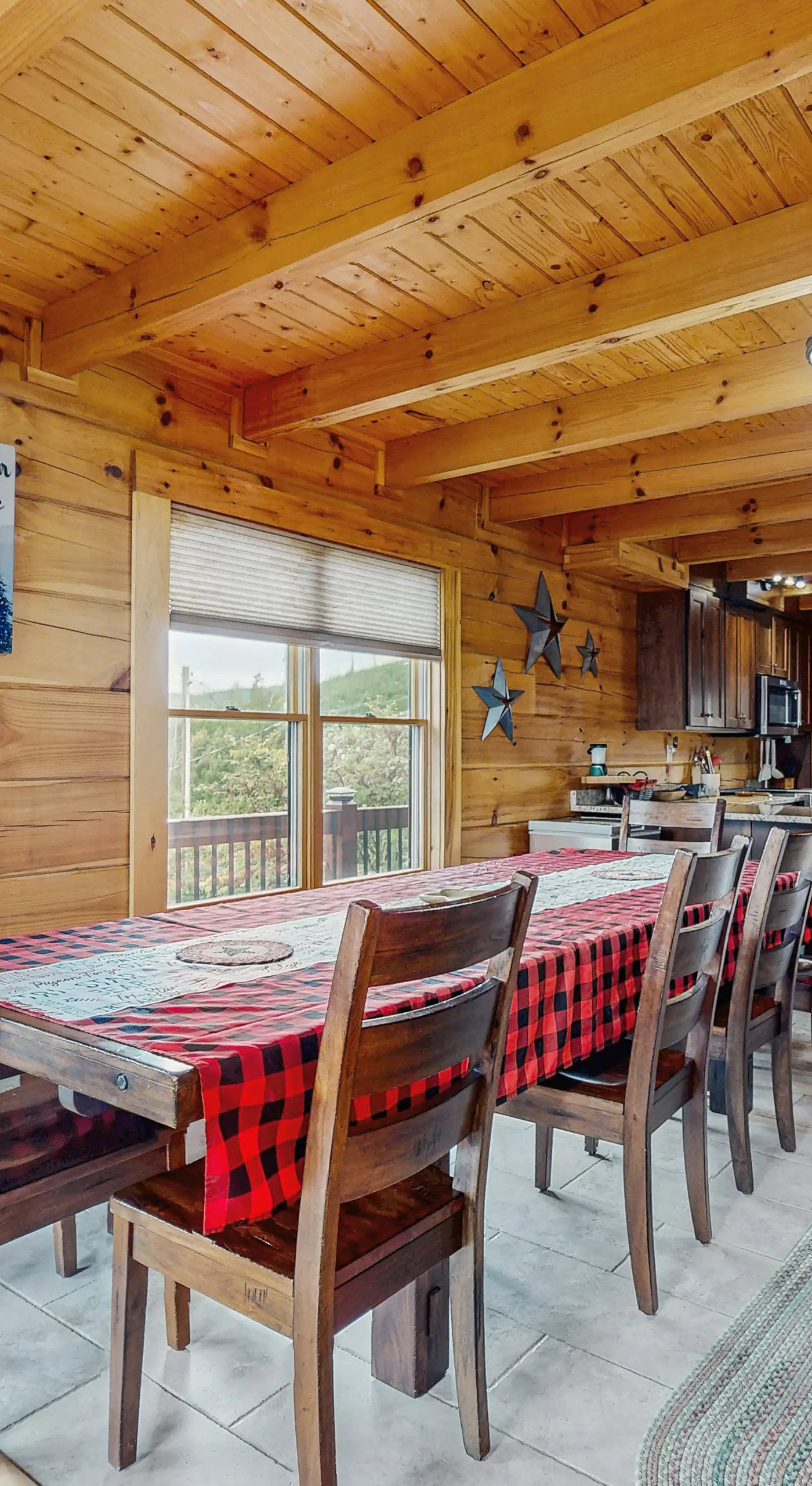 Theater + Arcade! 'Tri-Star Lodge' in Gatlinburg
