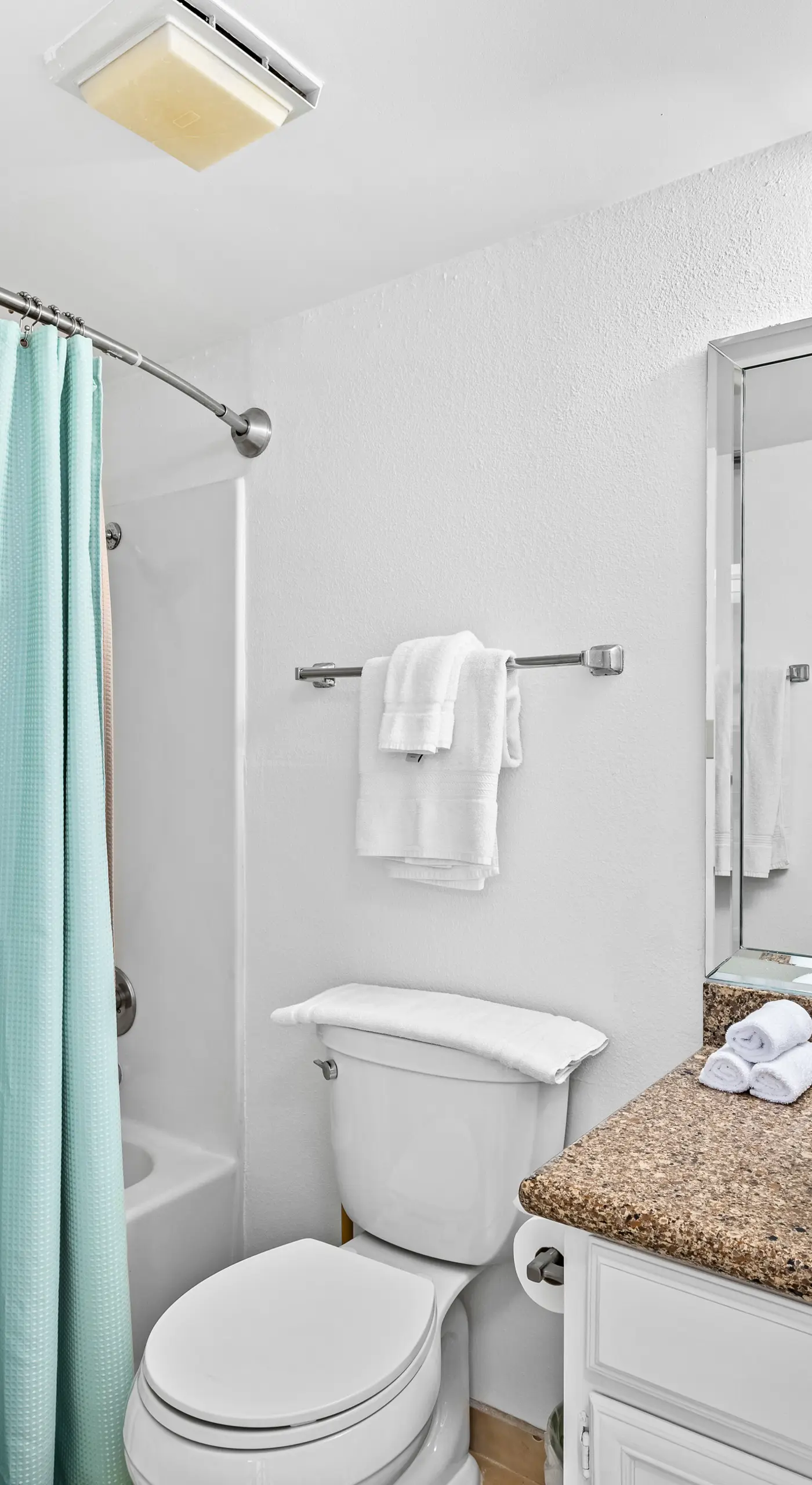 2BR w/ Gulf-View Balcony: Suntide III - Unit 404