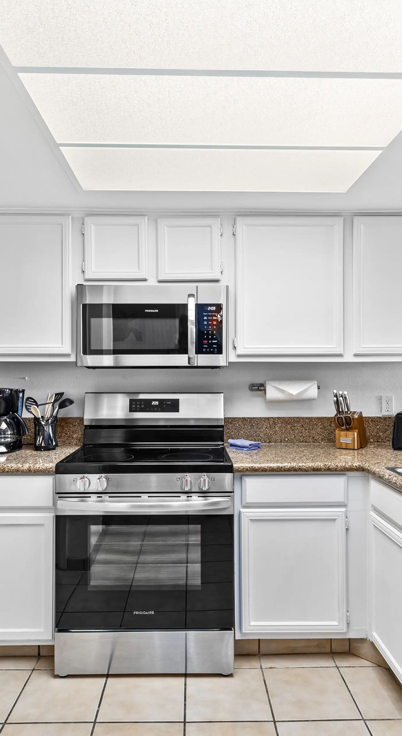 2BR w/ Gulf-View Balcony: Suntide III - Unit 404
