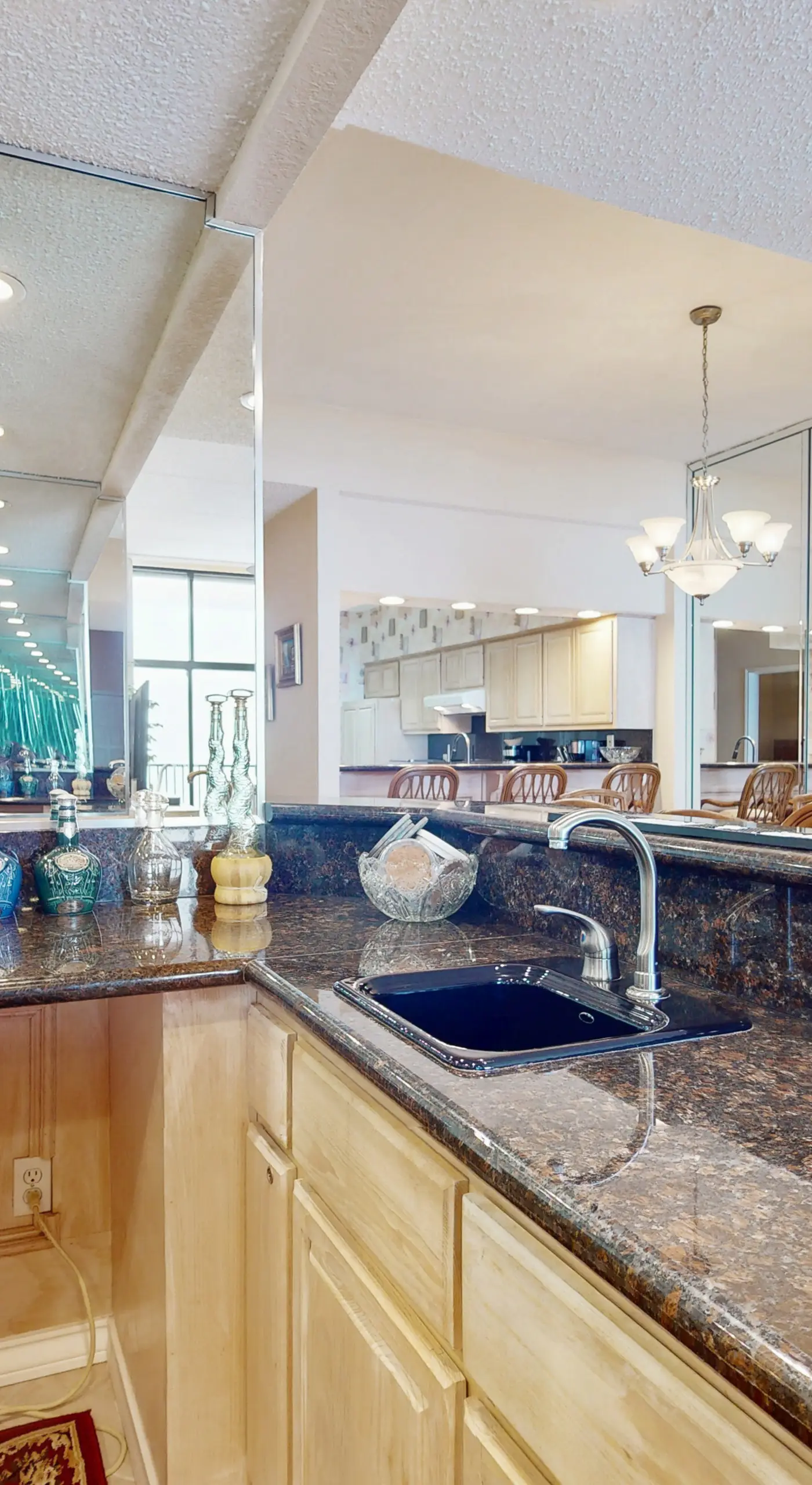 2BR PH, Epic Gulf Views: Suntide III - Unit 1104