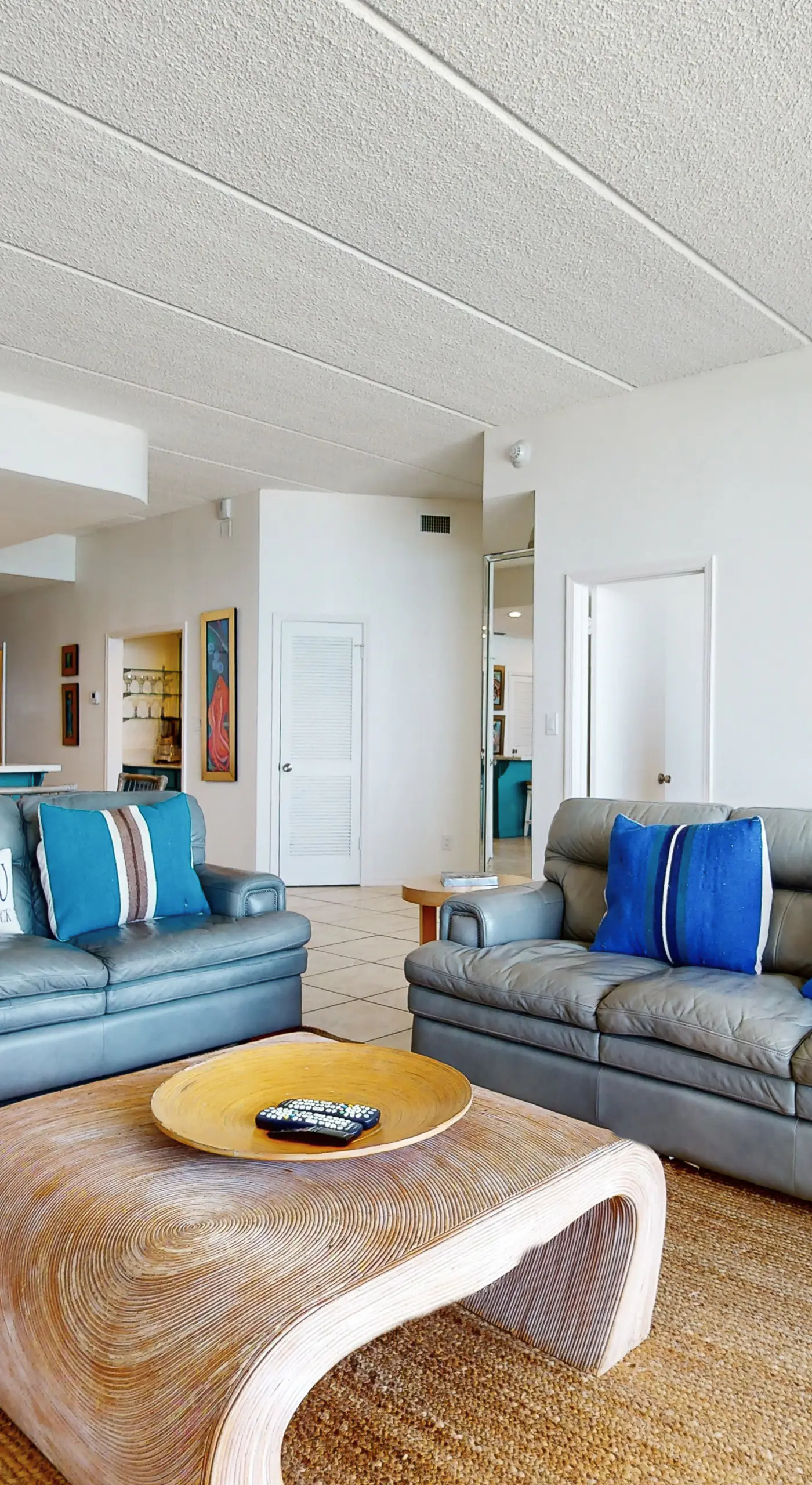 3BR All-Suite Penthouse: Suntide III - Unit 1103