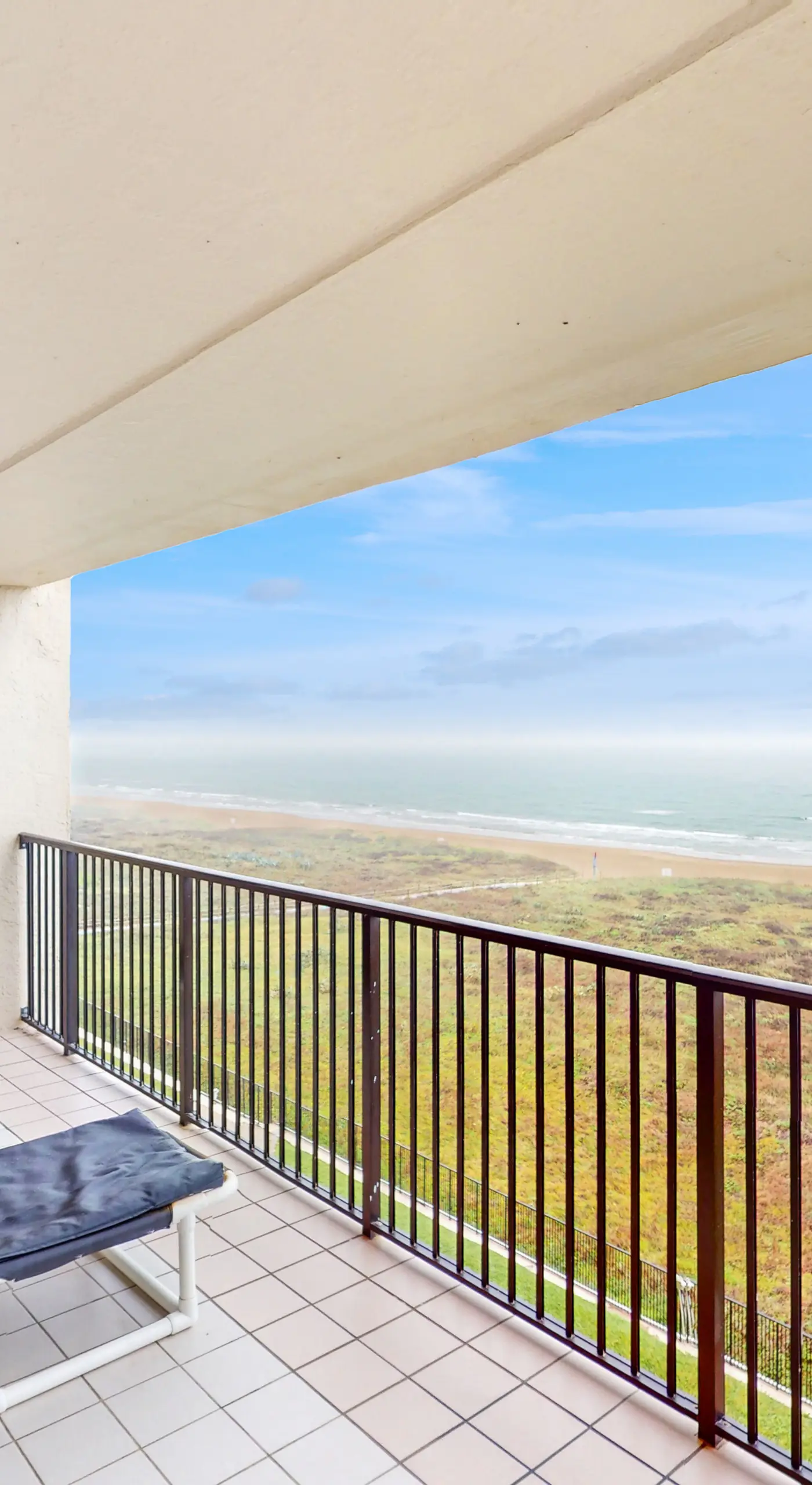 2BR Gulf-View Resort Condo: Suntide III - Unit 607