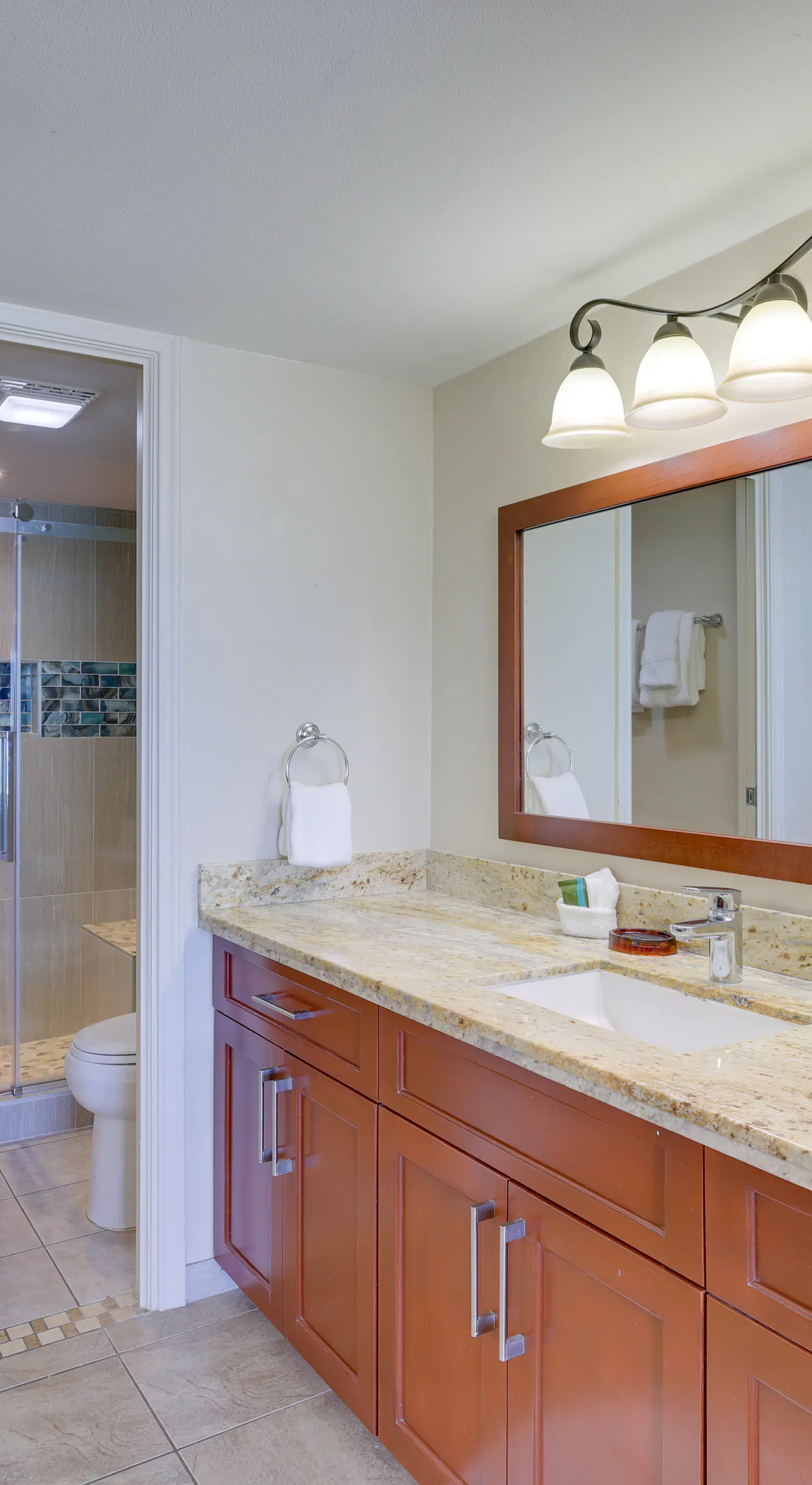 2BR Gulf-View Resort Condo: Suntide III - Unit 607