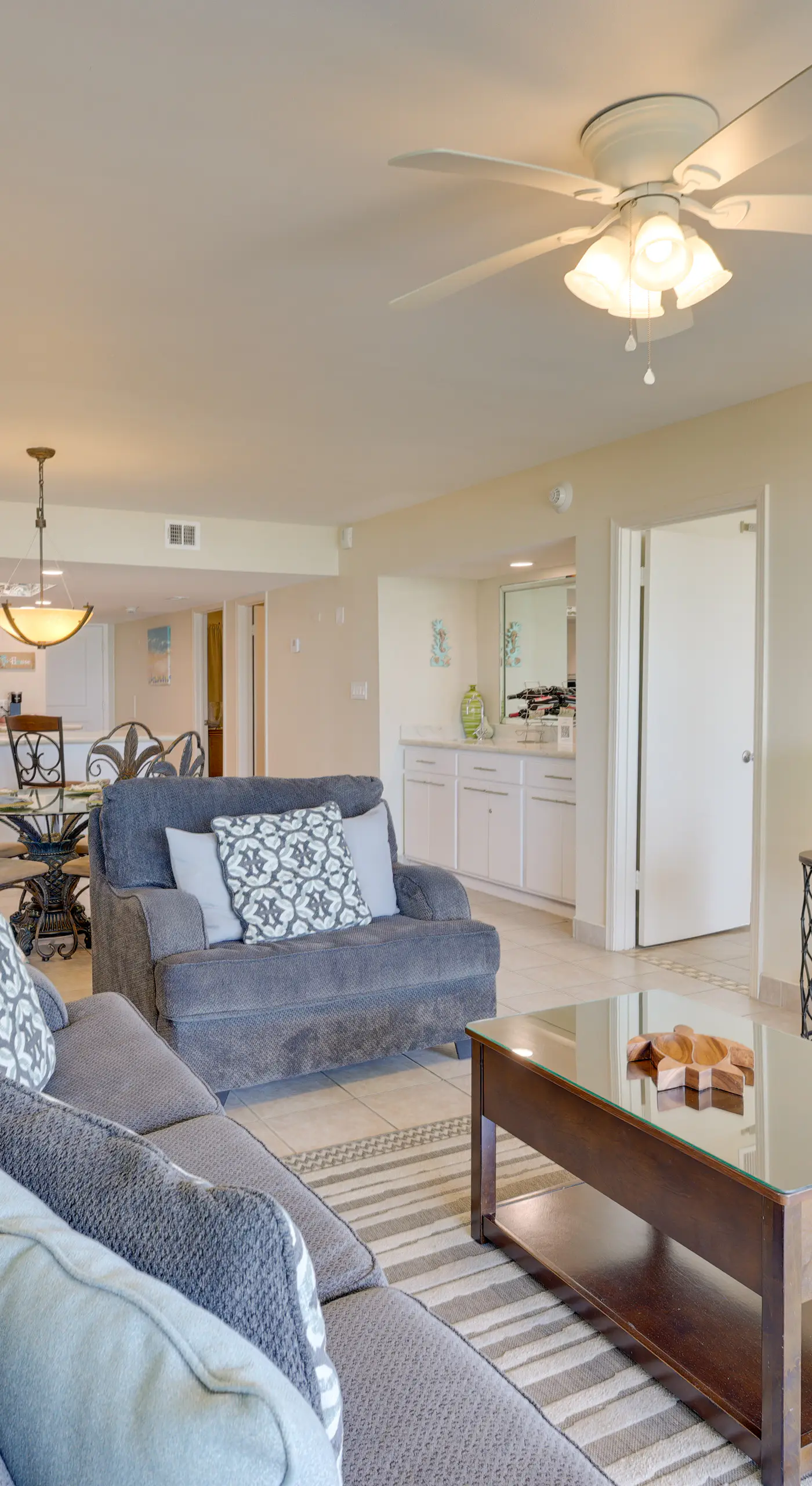2BR Gulf-View Resort Condo: Suntide III - Unit 607