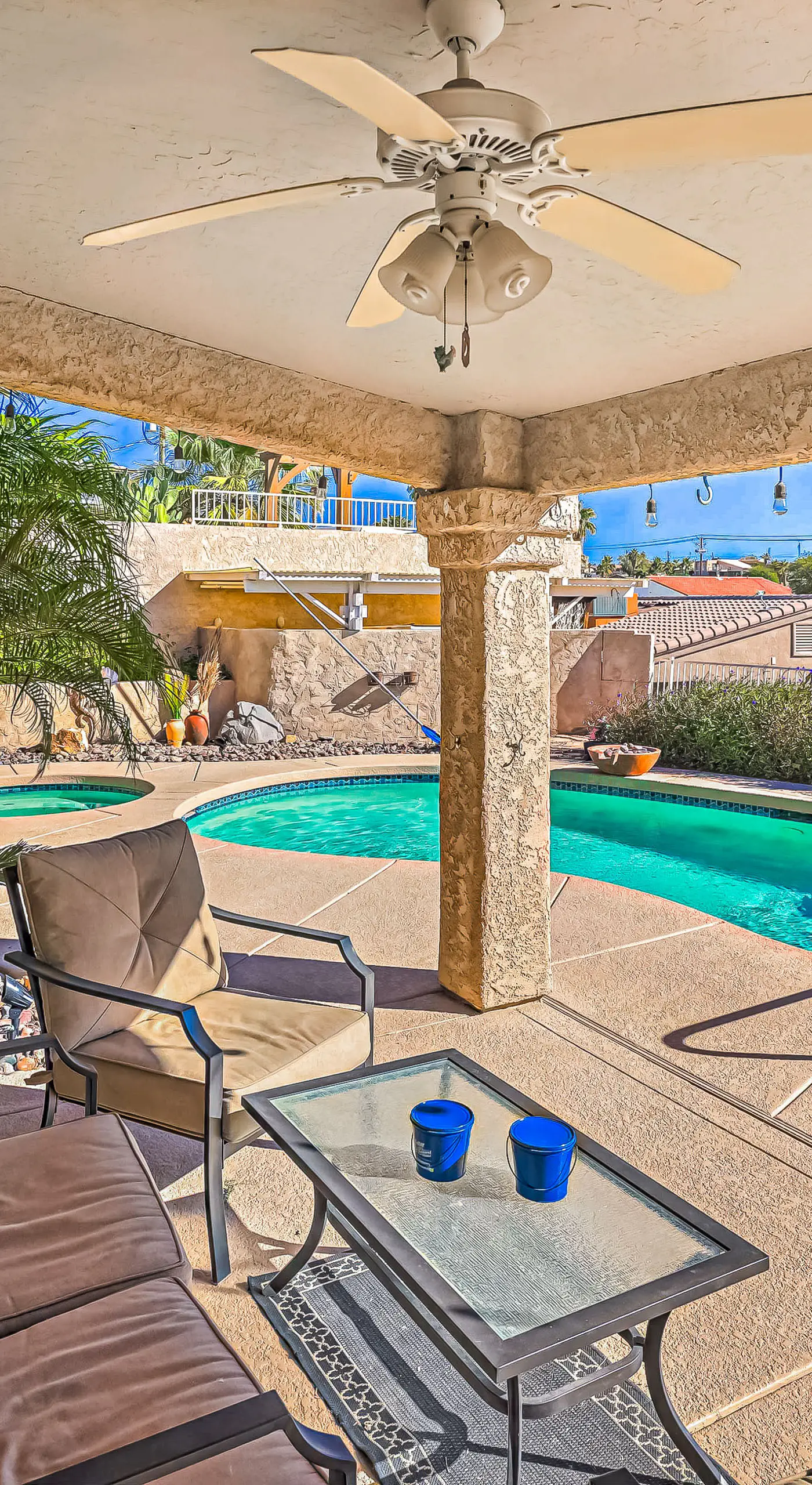 Poolside Bliss: Pet-Friendly Lake Havasu City Gem