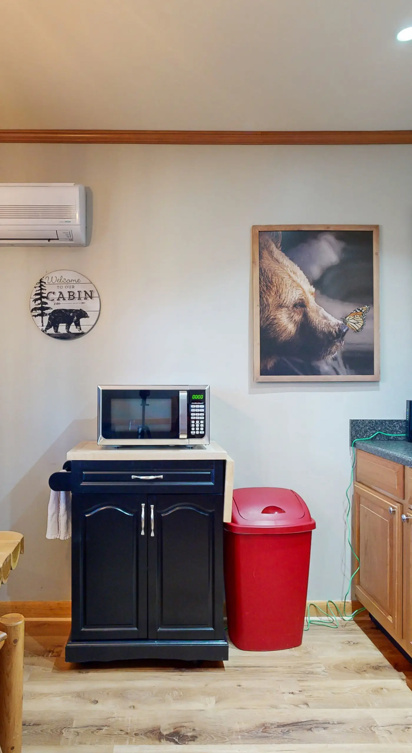 Pet Friendly! Couples Retreat in Southern Illinois