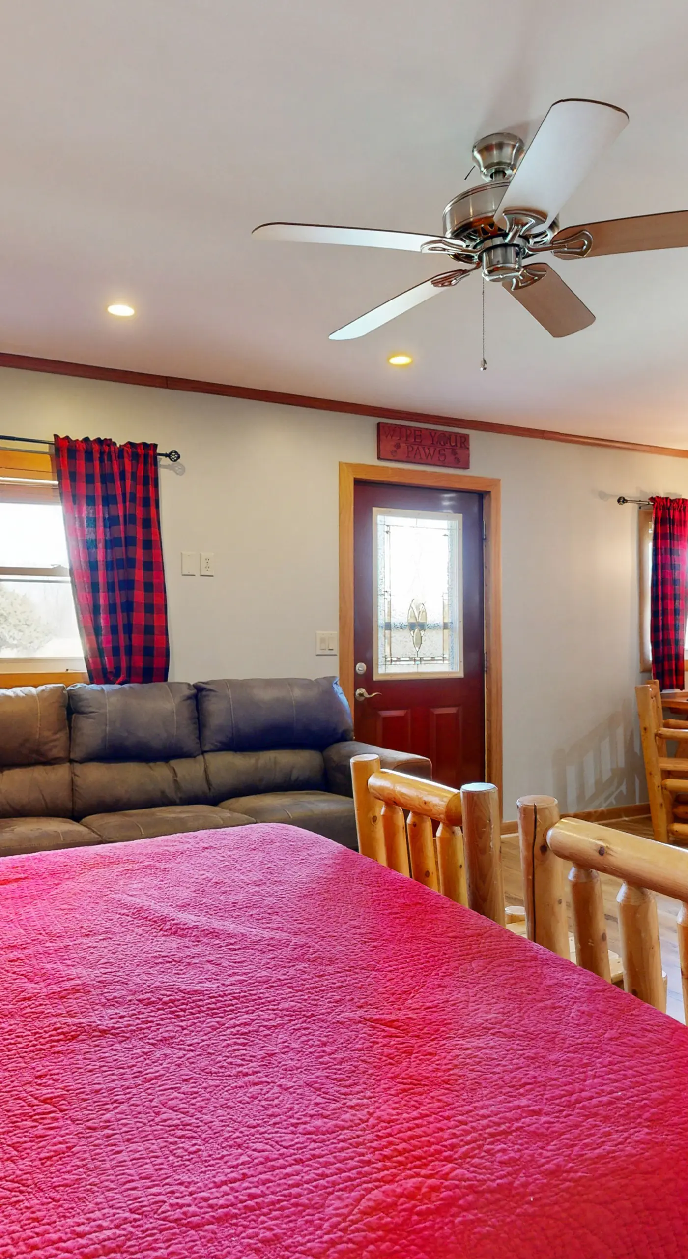 Pet Friendly! Couples Retreat in Southern Illinois