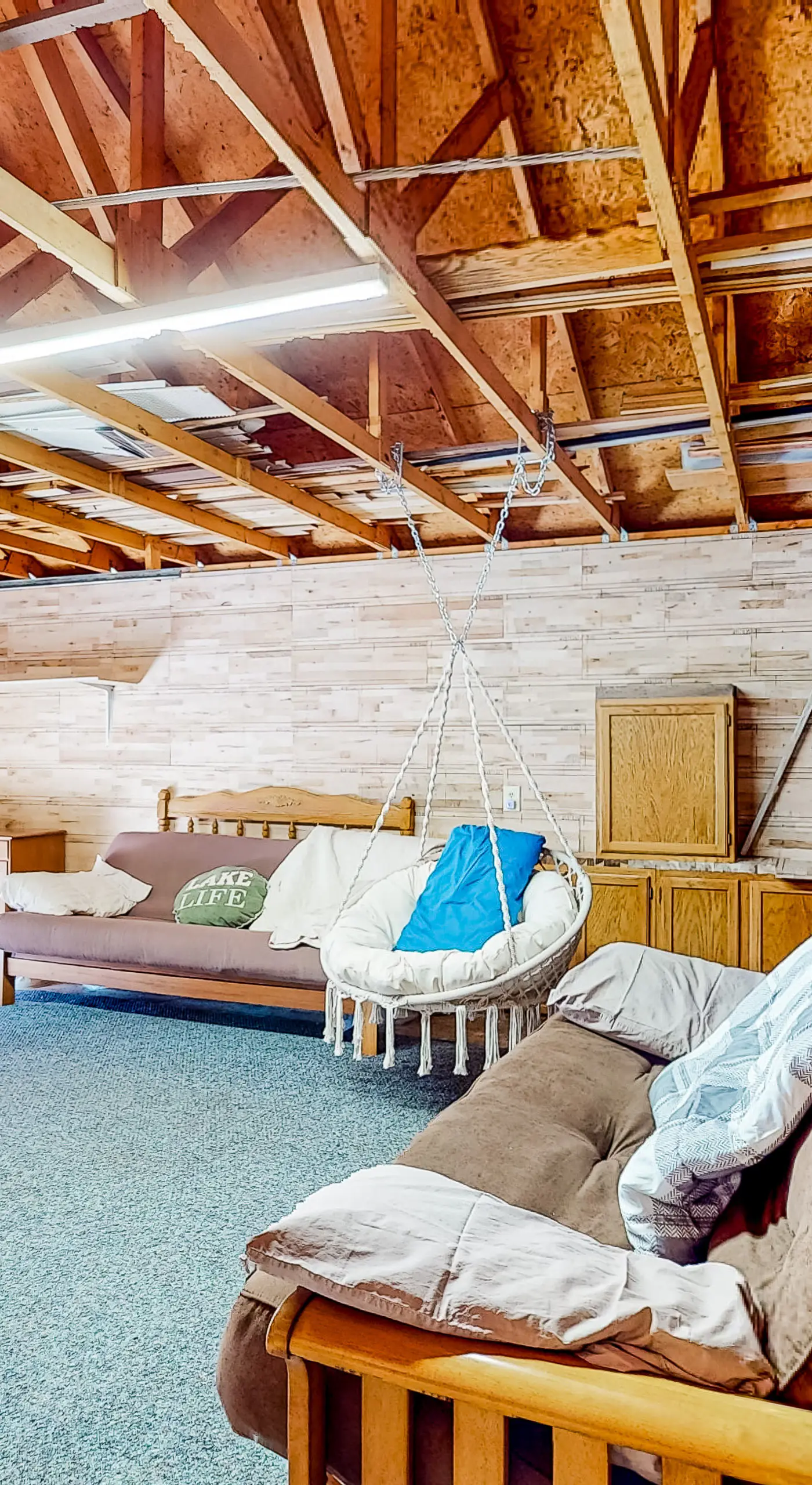 Relax at 'The Cove' Waterfront Getaway