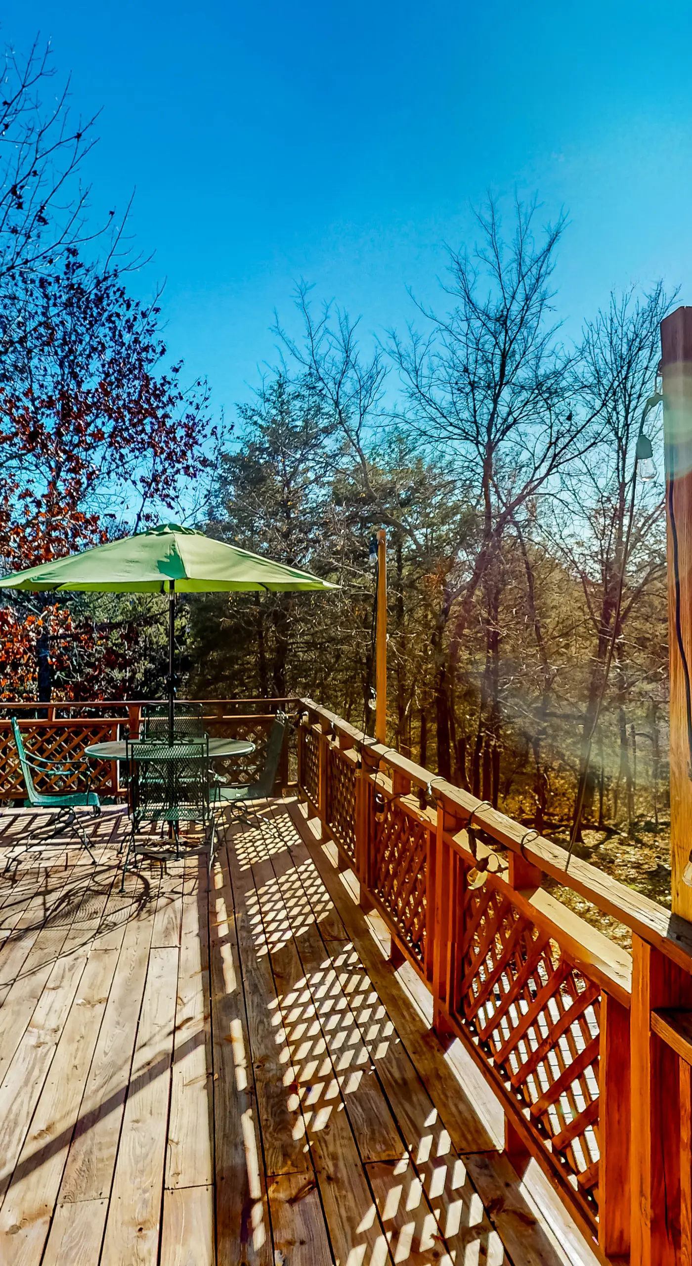 Relax at 'The Cove' Waterfront Getaway