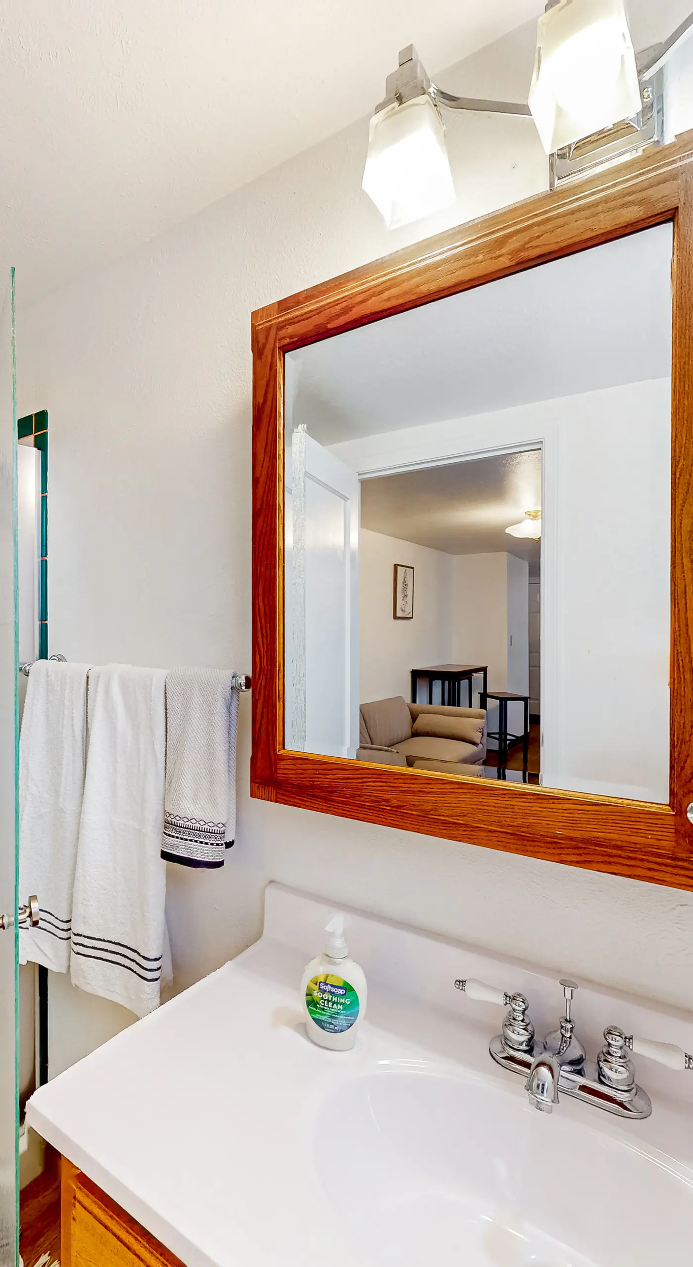 Near Golf & Parks! Couple's Haven in Klamath Falls