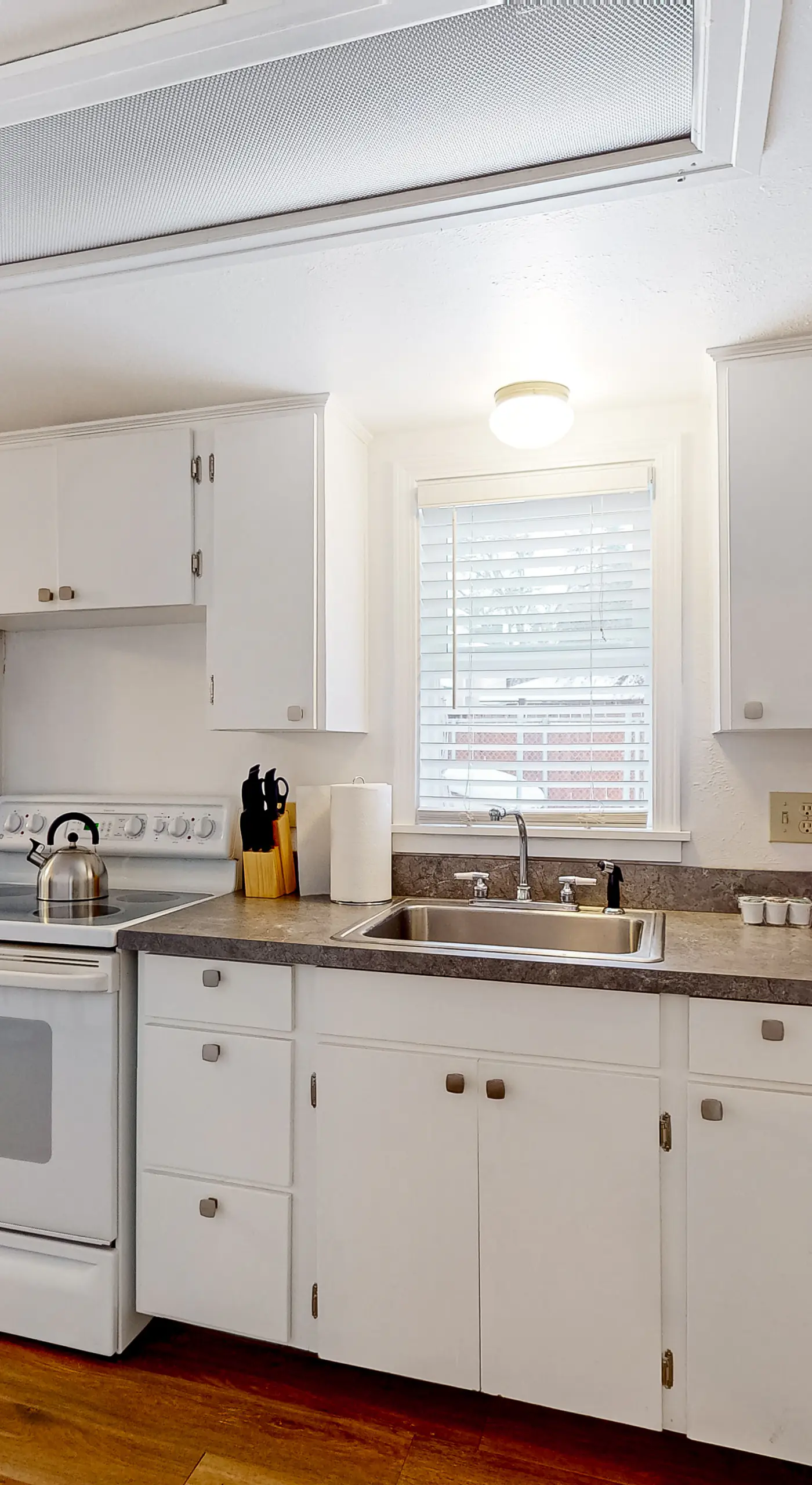 Near Golf & Parks! Couple's Haven in Klamath Falls