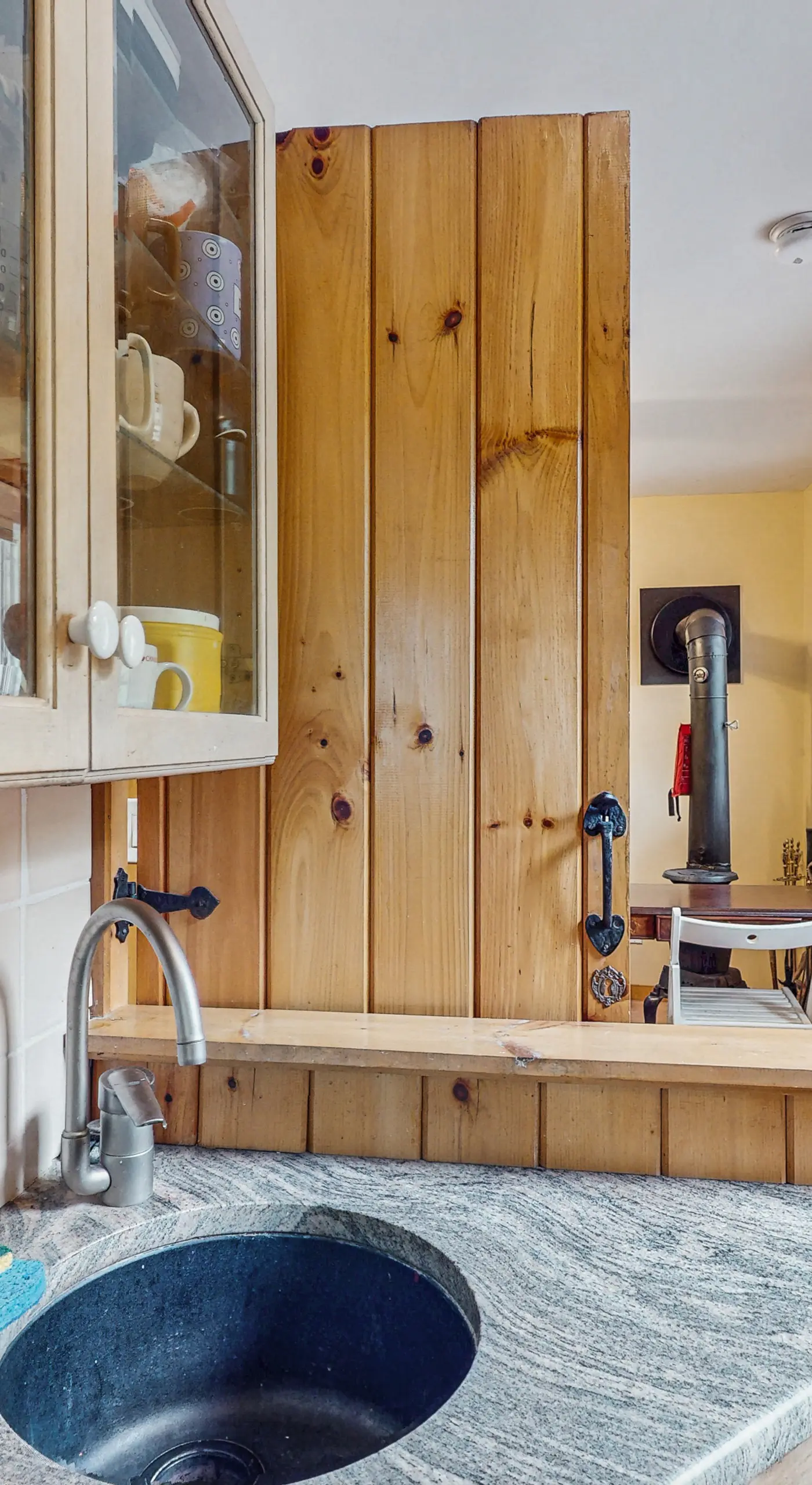 Tiny House at Sugarbush North: Adventure Hub!