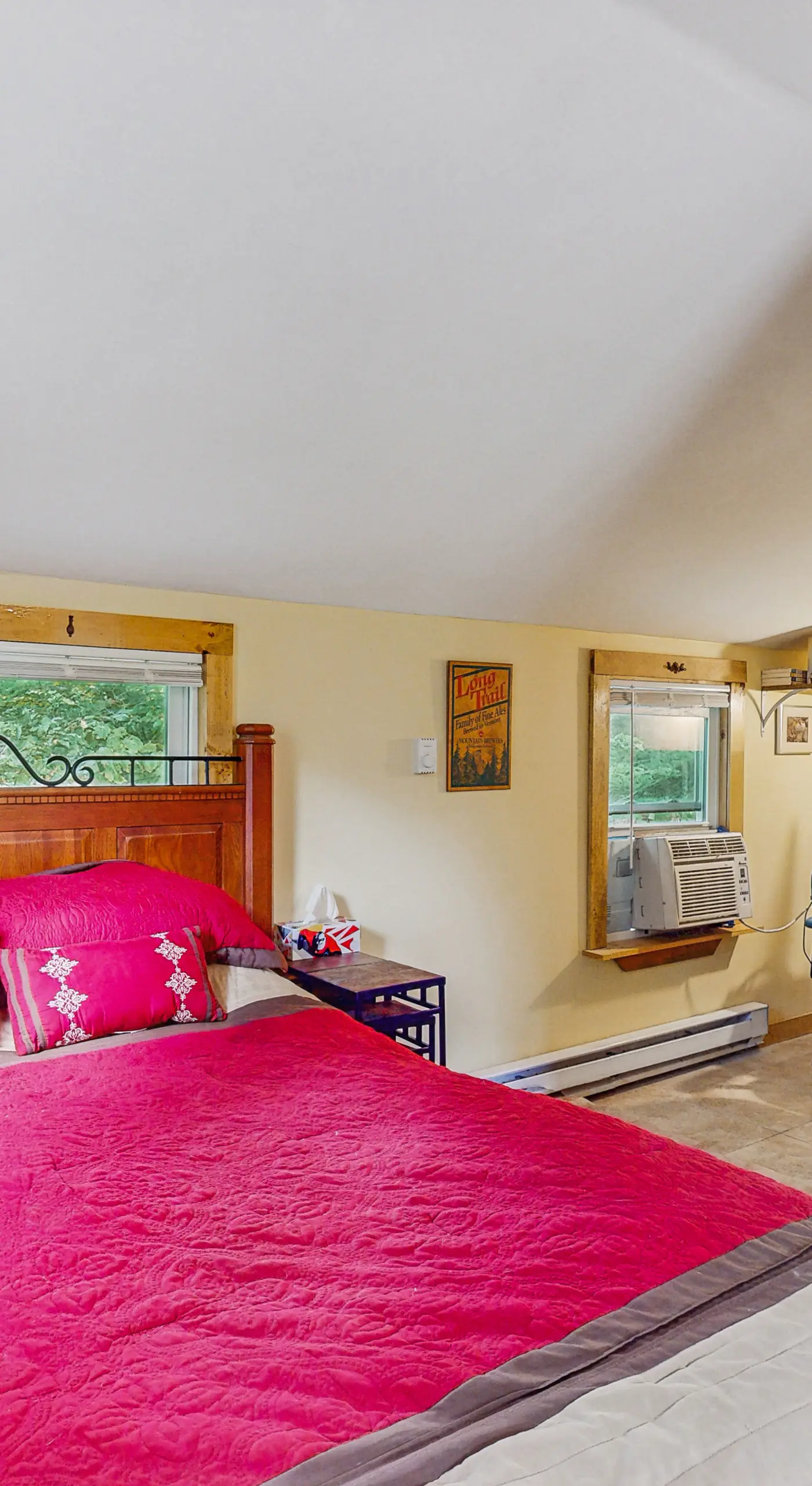 Tiny House at Sugarbush North: Adventure Hub!