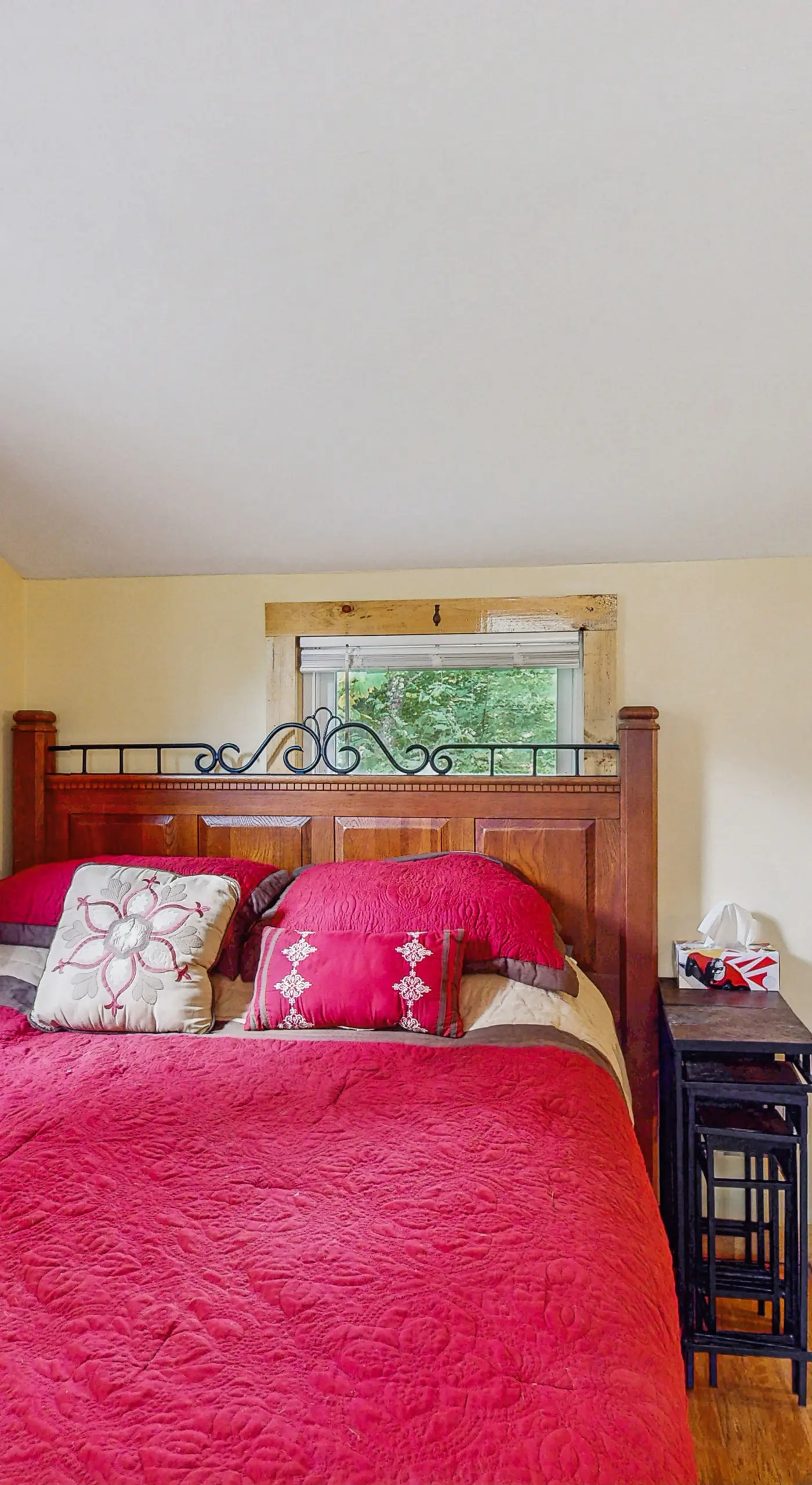 Tiny House at Sugarbush North: Adventure Hub!