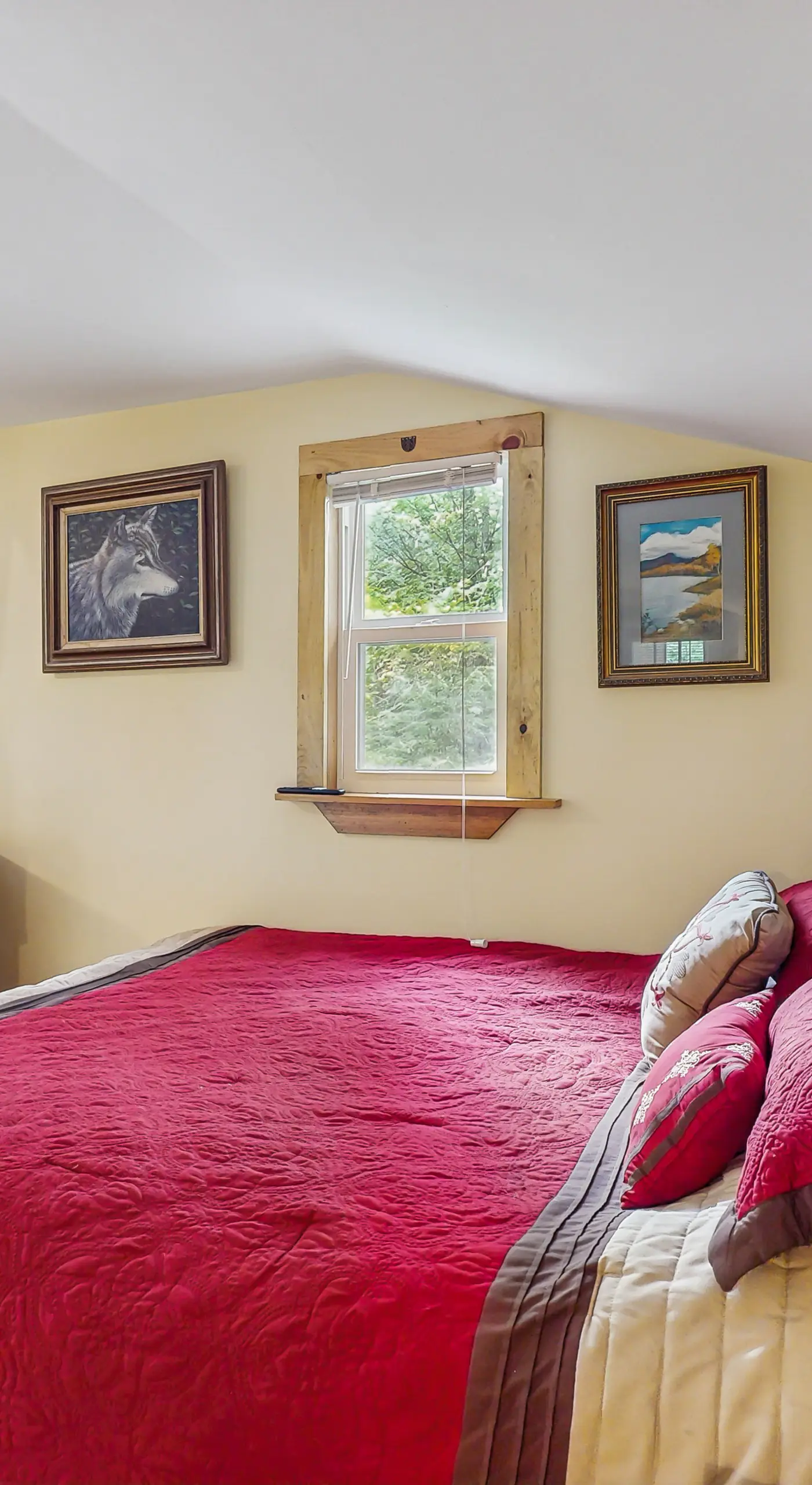 Tiny House at Sugarbush North: Adventure Hub!