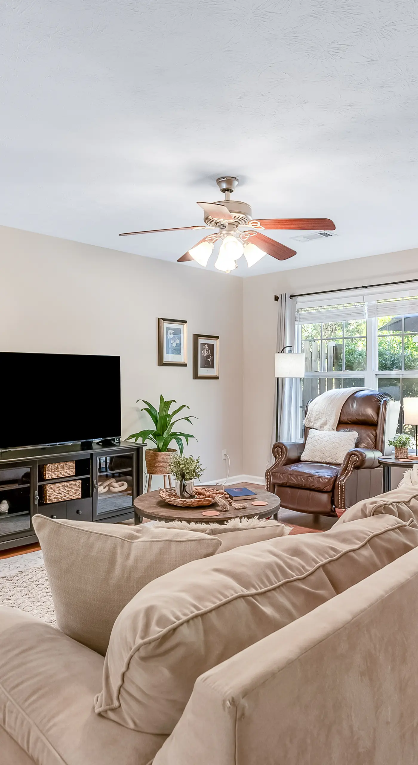 Seasonal Pool Access & Patio: Auburn Getaway!