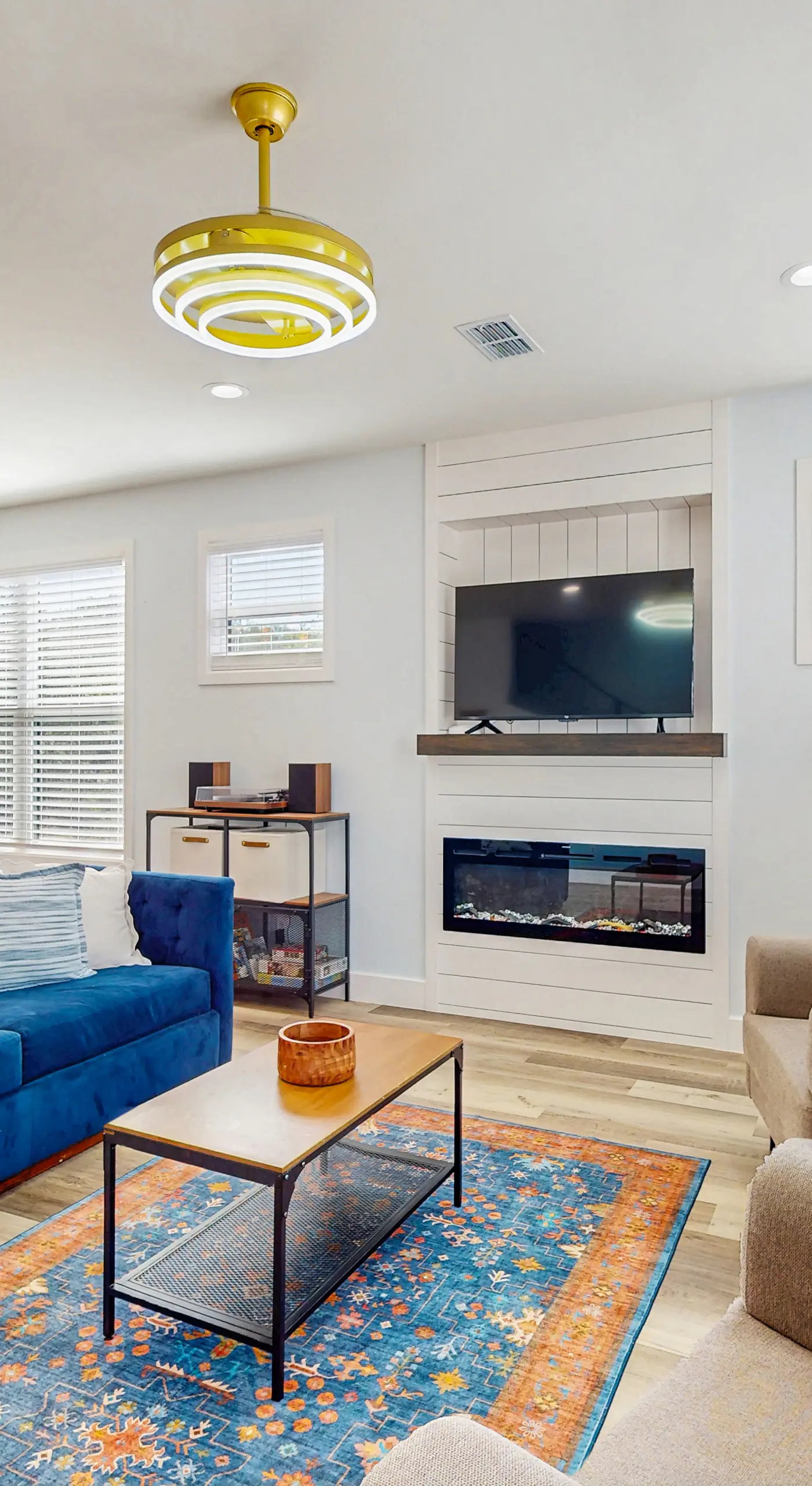 Modern Living in Texas! Home 2 Blocks to Lake LBJ