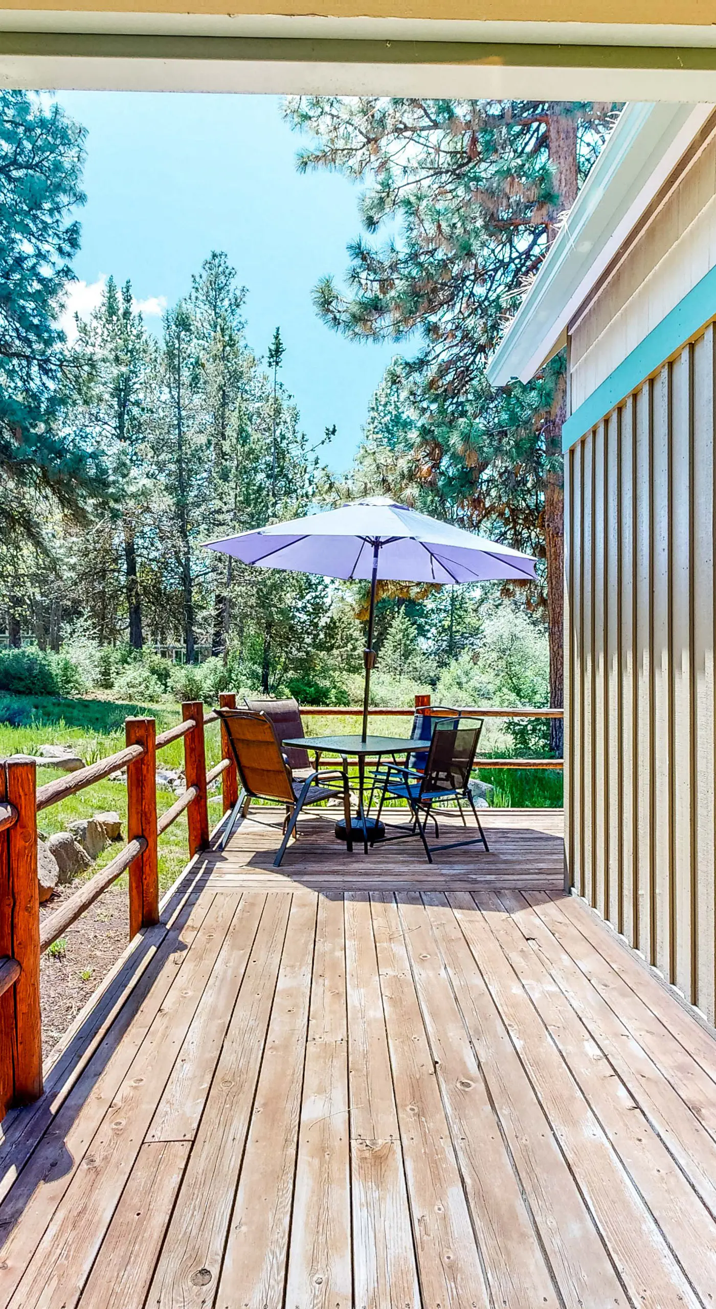 Gateway to Crater Lake! Resort Retreat w/ Pool