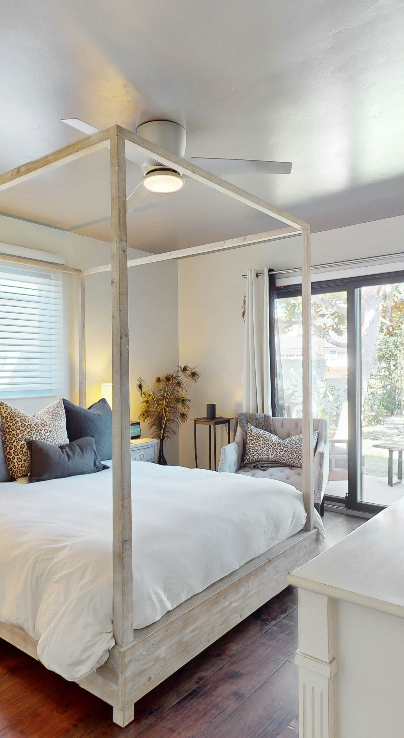 'Bamboo Hideaway' in Cardiff w/ Outdoor Space