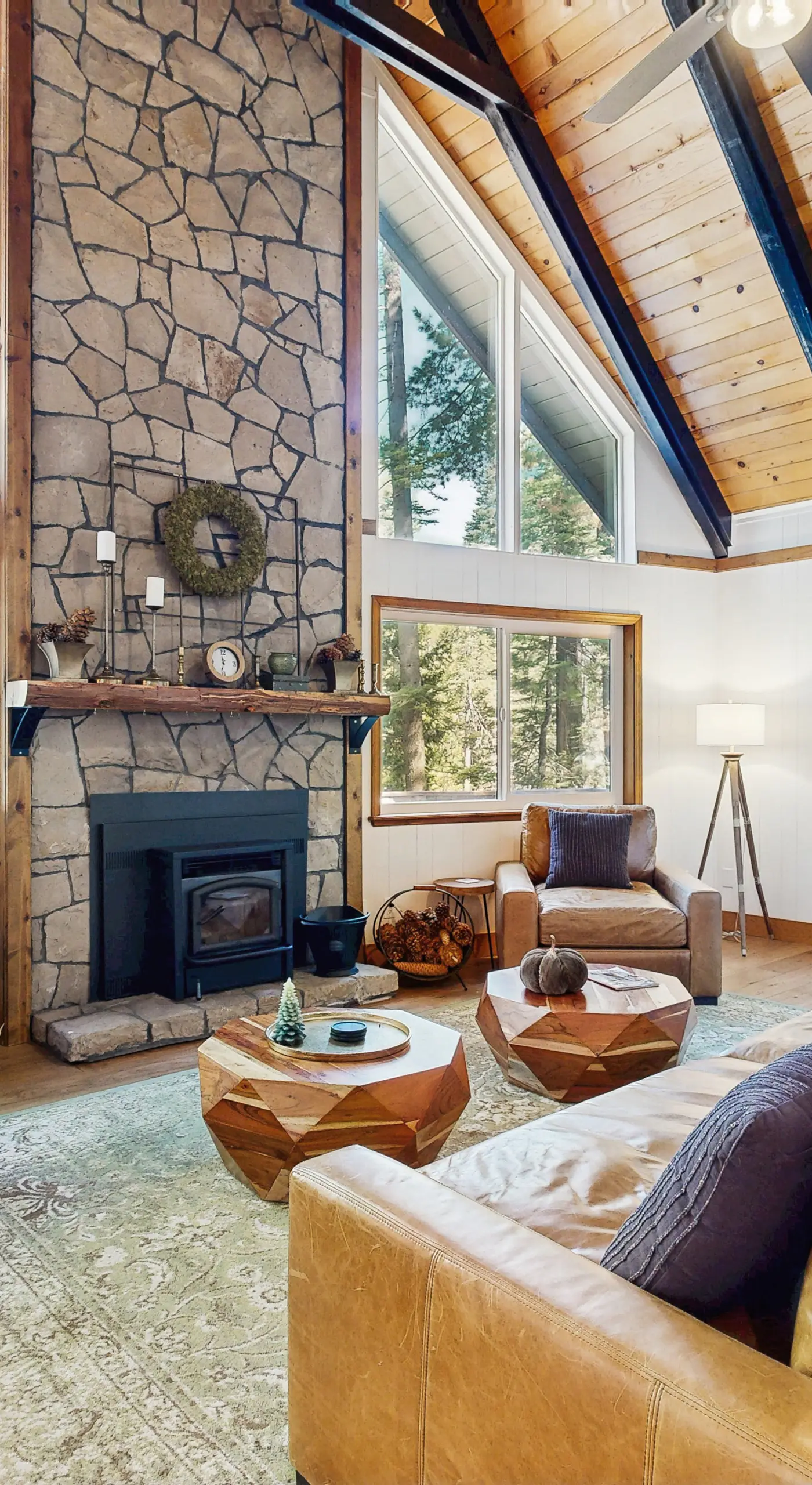 Hot Tub, Game Room & Home Gym: Serene Arnold Gem