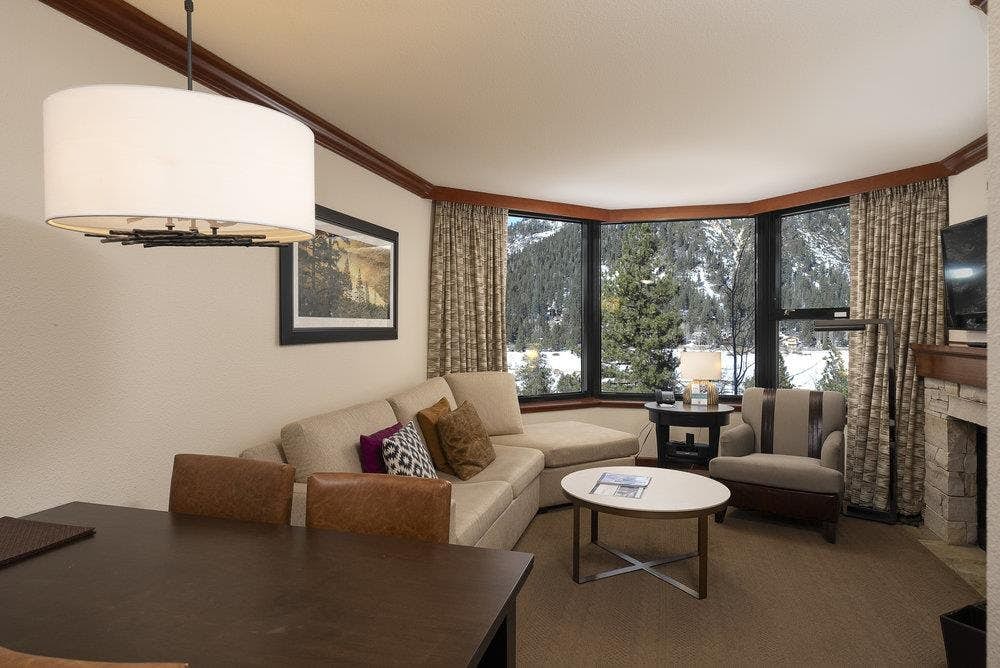 Mtn-View Escape w/ Resort Perks in Olympic Valley