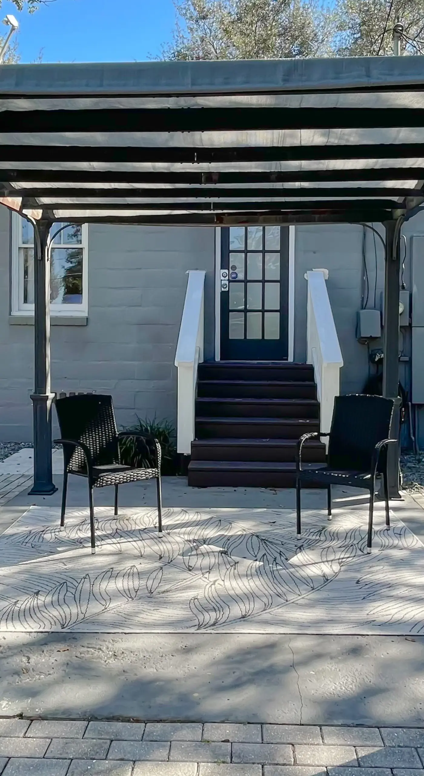 Dog-Friendly Yard! Walkable Dixieland District Gem