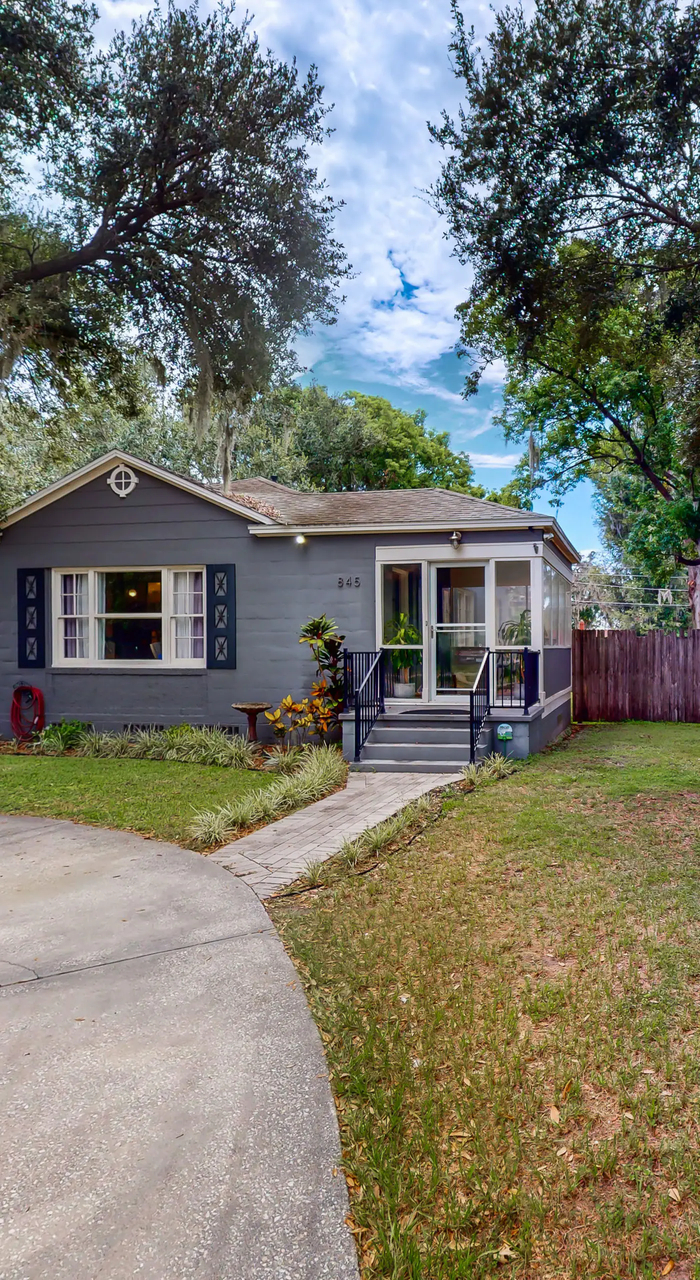 Dog-Friendly Yard! Walkable Dixieland District Gem