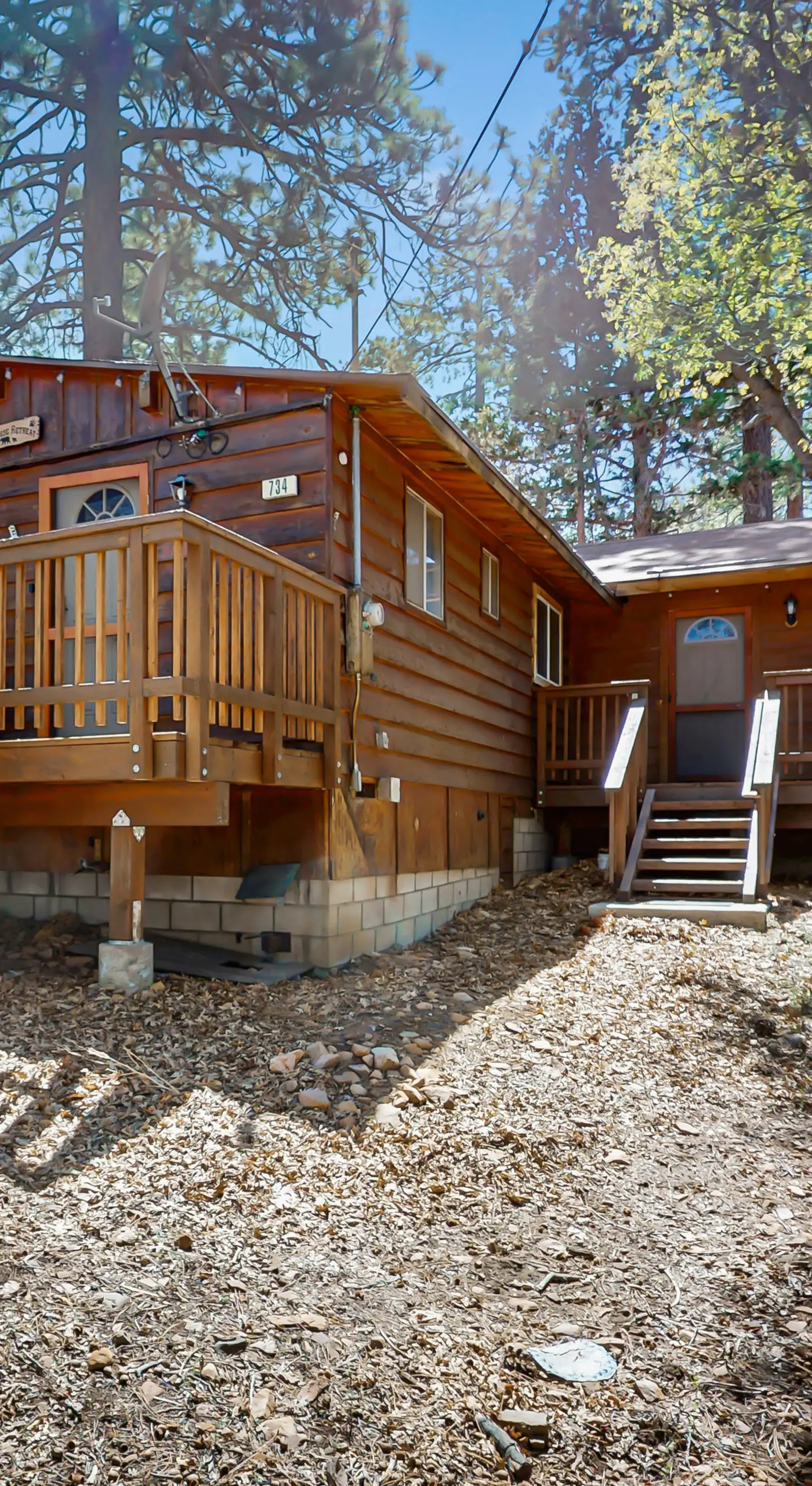 7 Mi to Ski Resorts: Dog-Friendly Sugarloaf Cabin