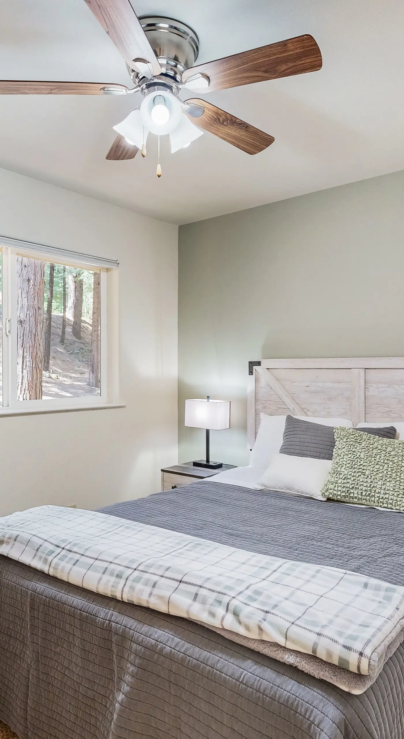 Fire Pit, Near Lake: 'Evergreen Escape' in Arnold