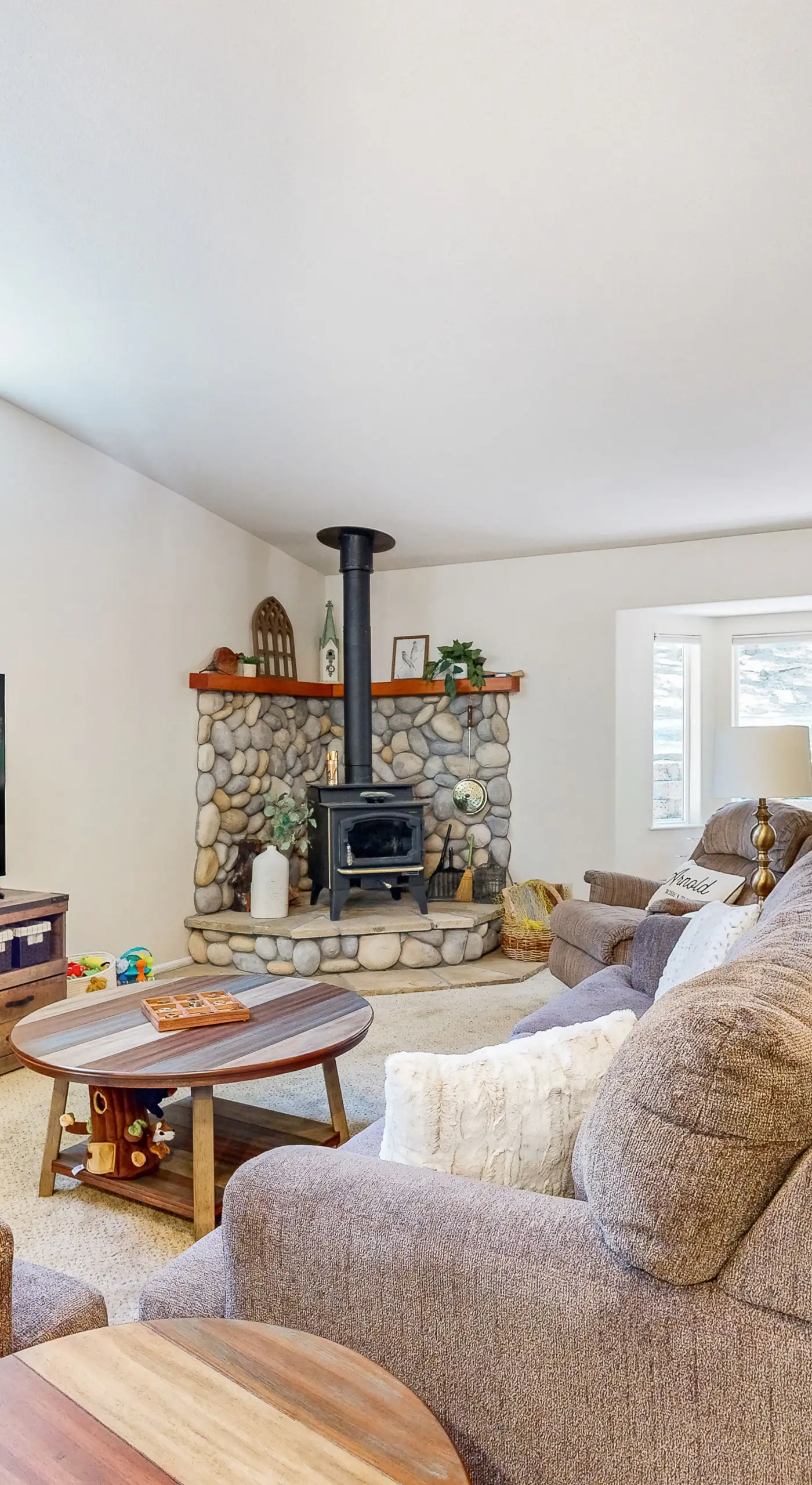Fire Pit, Near Lake: 'Evergreen Escape' in Arnold